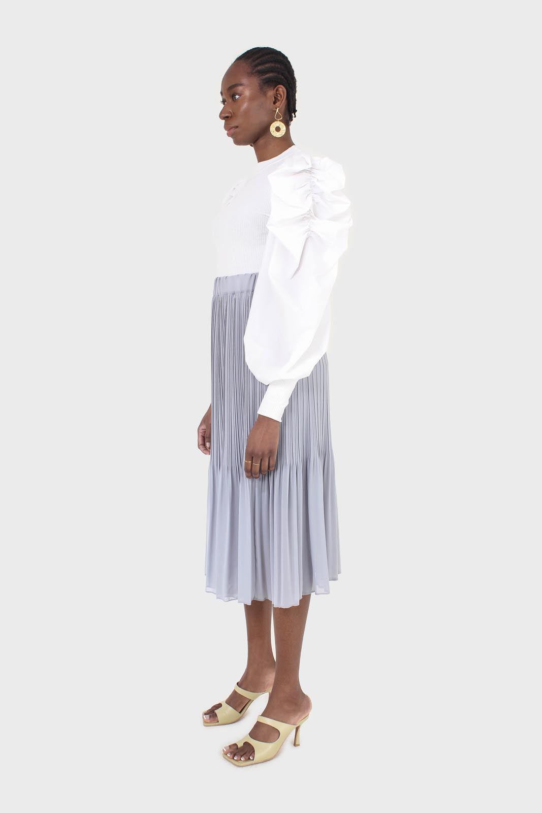 Ivory knit contrast puff sleeve top