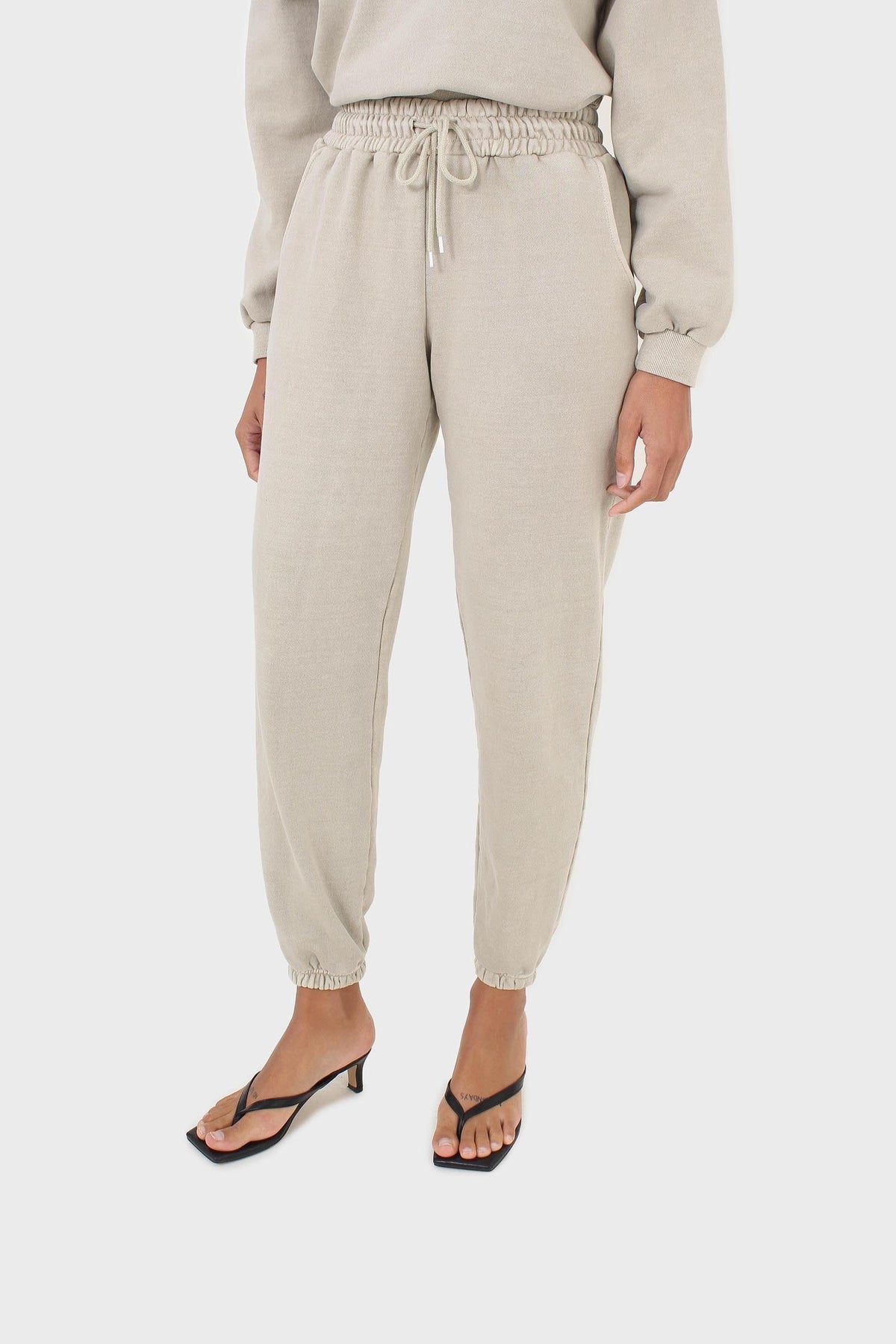 Beige pigment sweatpants