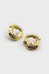 Gold and genuine pearl circle earrings