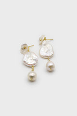 Irregular drop genuine pearls earrings