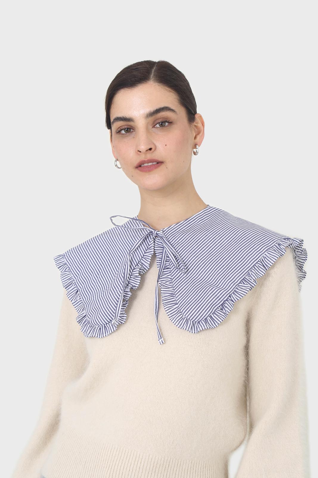 Navy and white striped detachable collar