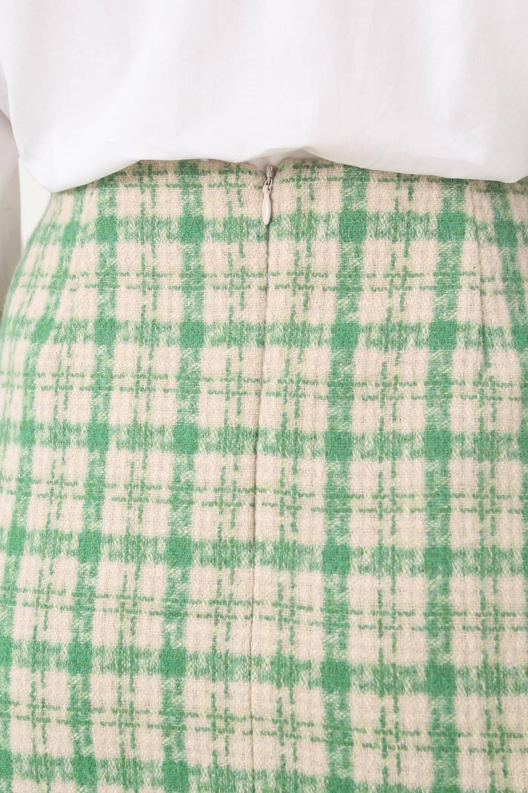 Green checked mini skirt