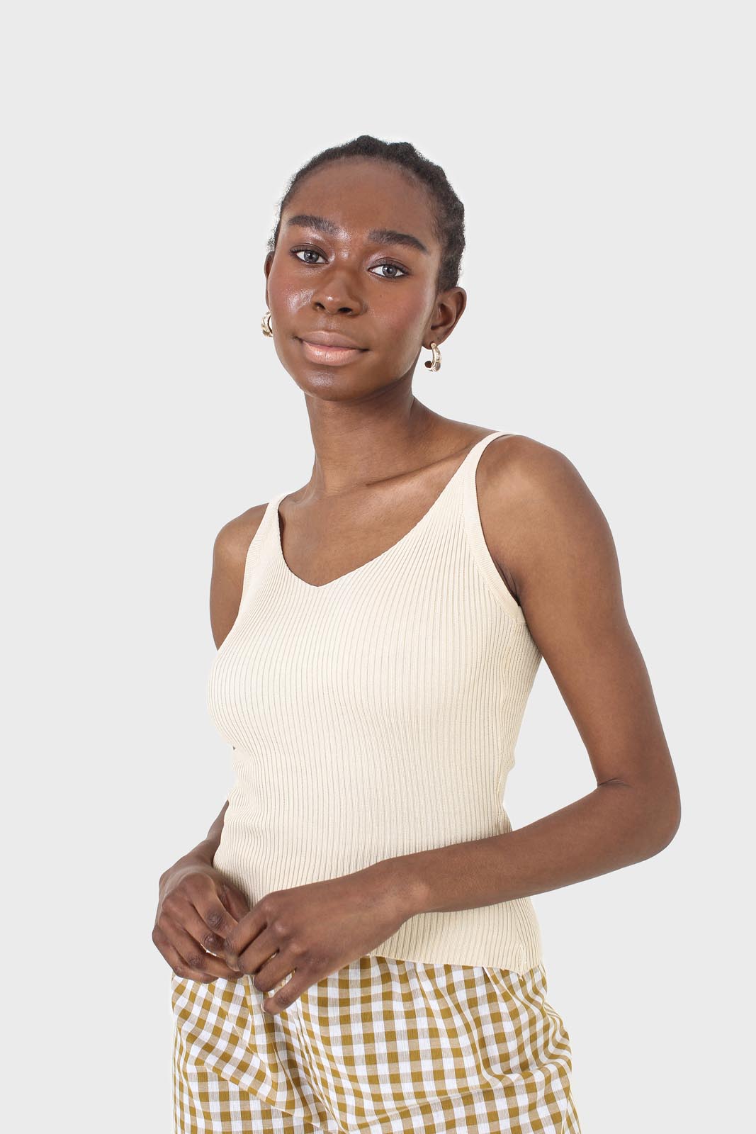 Beige v-neck knit tank