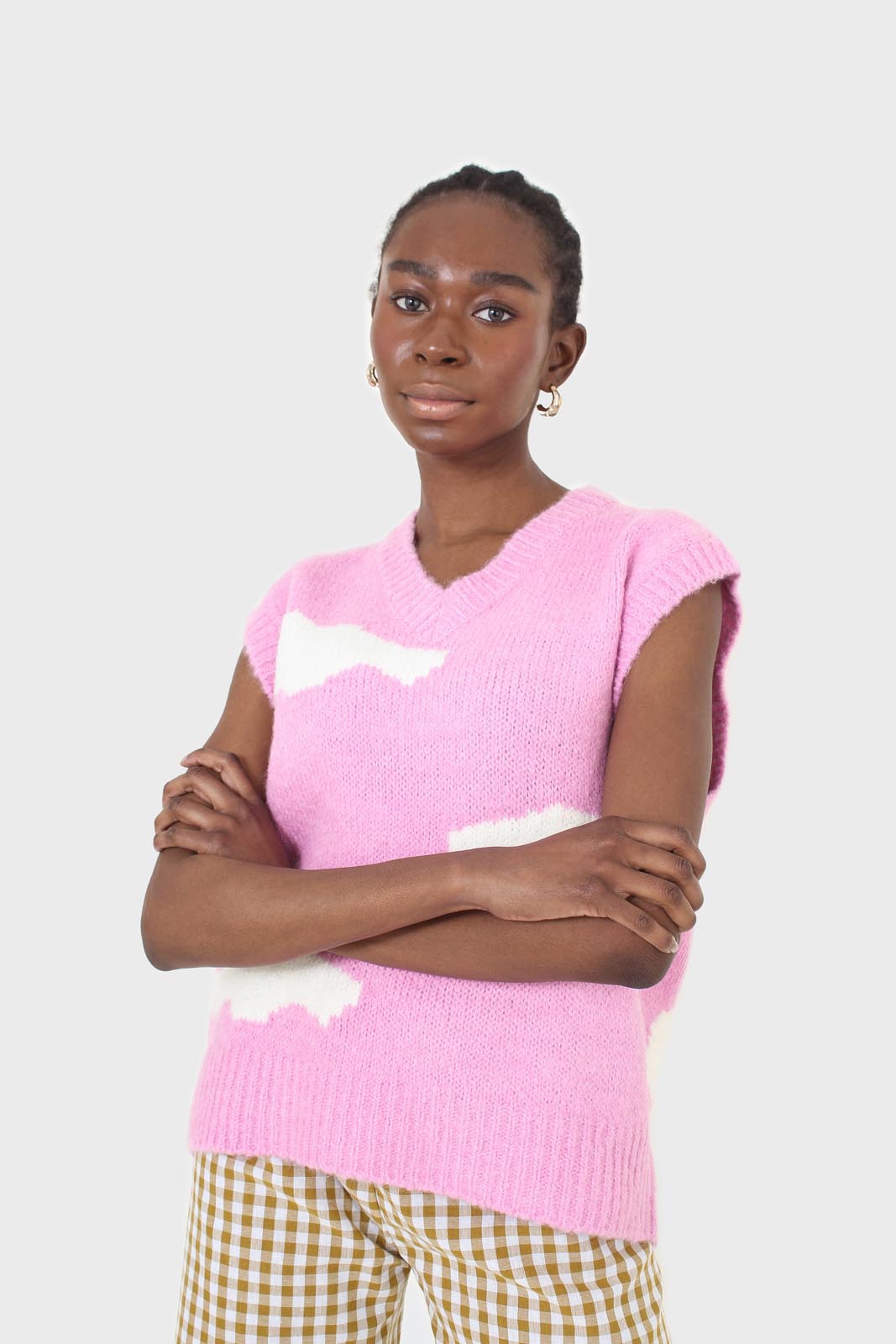 Pink and white intarsia cloud wool blend vest