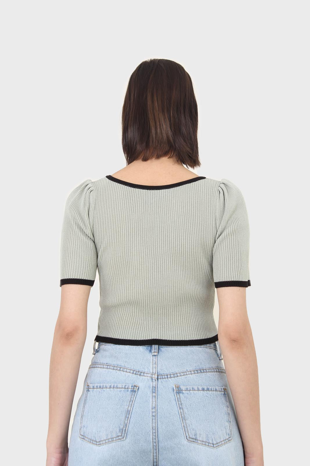 Mint and black binding puff sleeve knit top