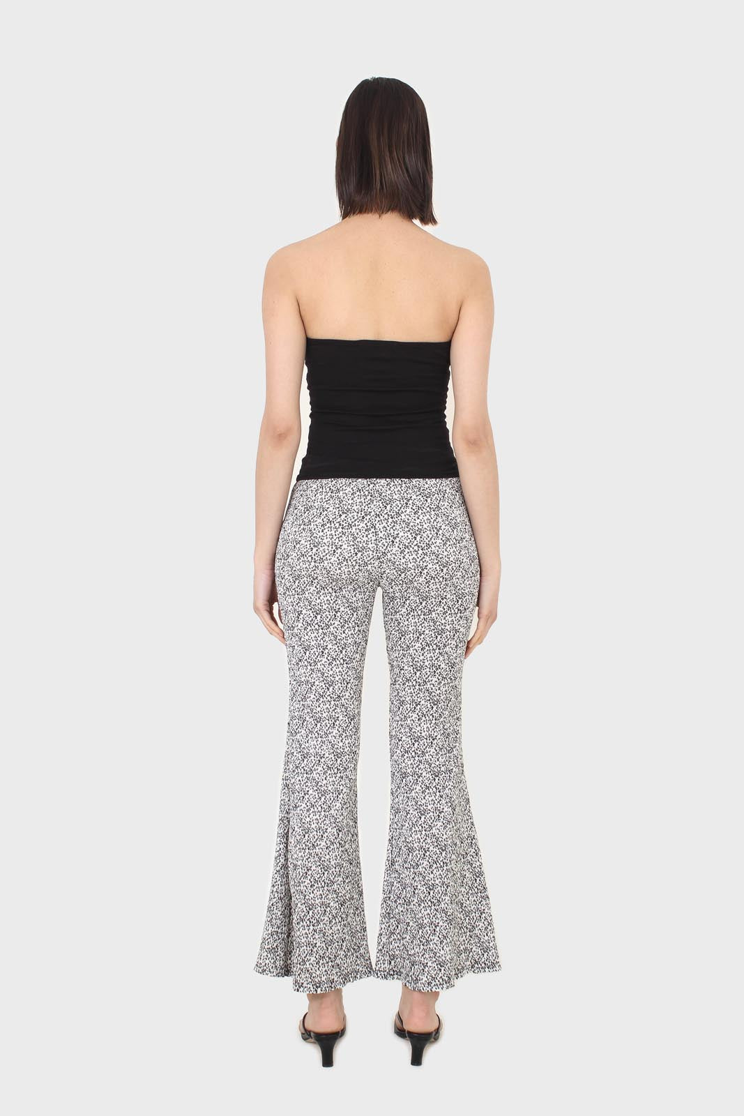 Black bandeau strapless top