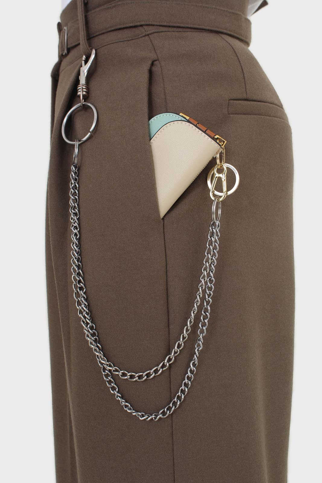 Ivory and aqua genuine leather cardholder