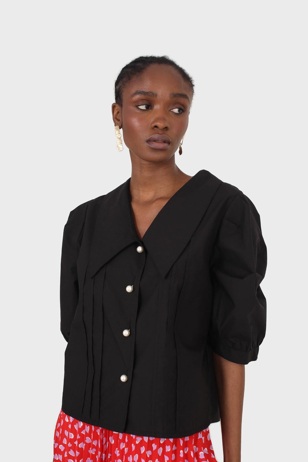 Black large collar pleated 3/4 sleeve pearl button blouse