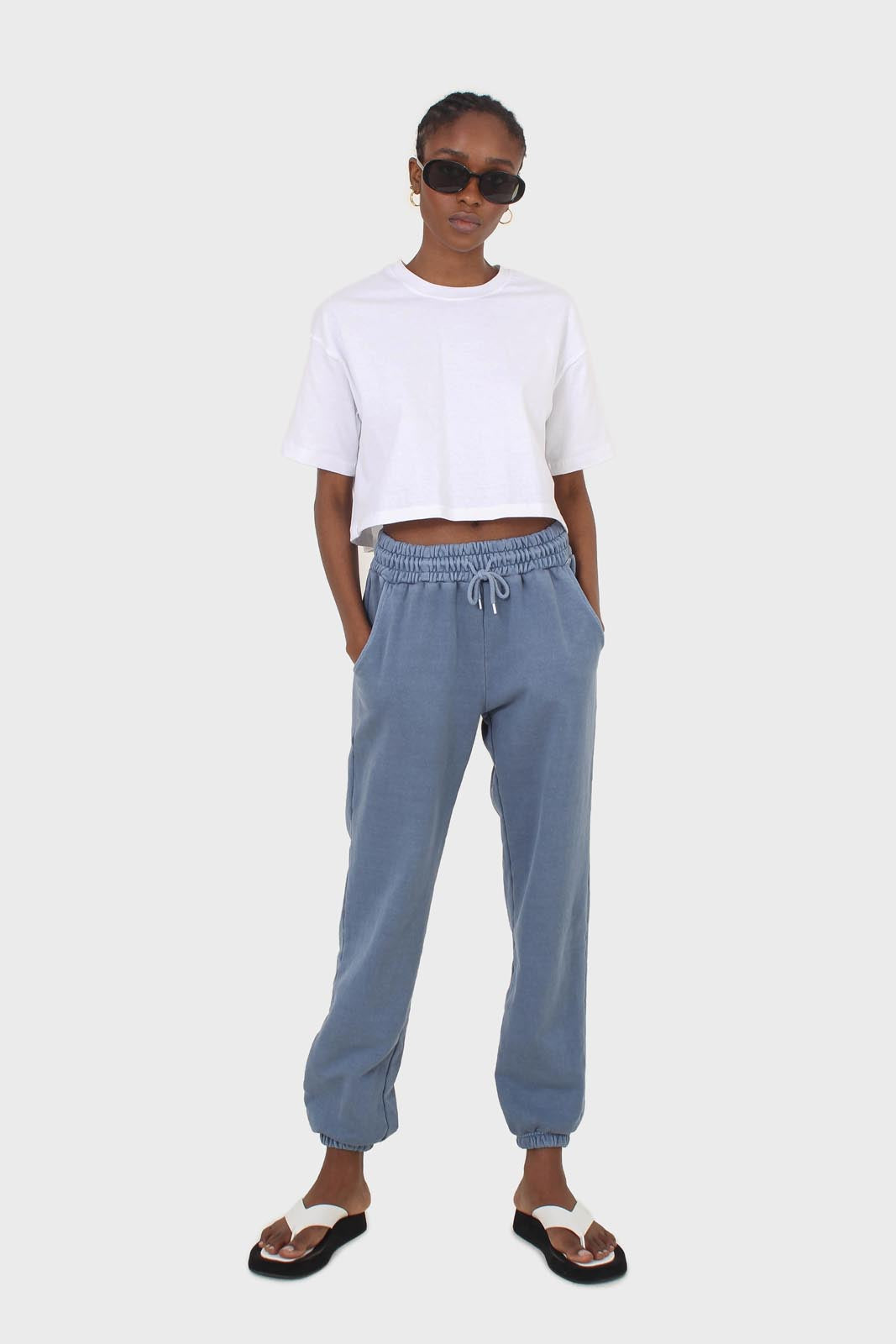Dusty blue pigment sweatpants