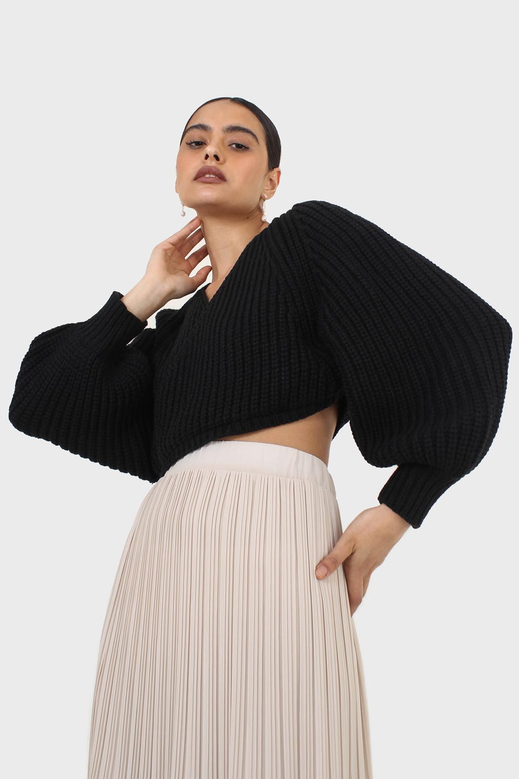 Black cross over balloon sleeve sweater