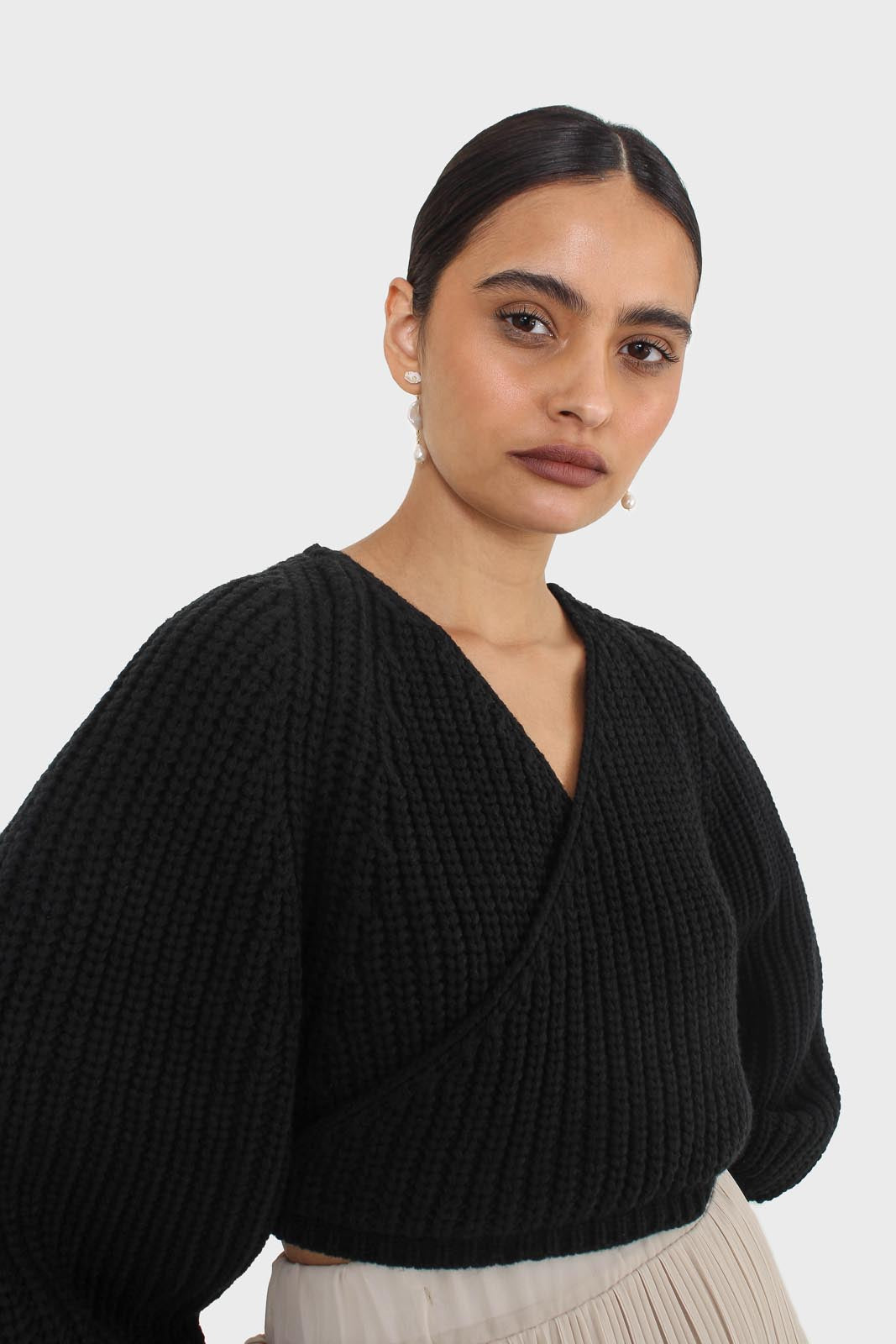 Black cross over balloon sleeve sweater