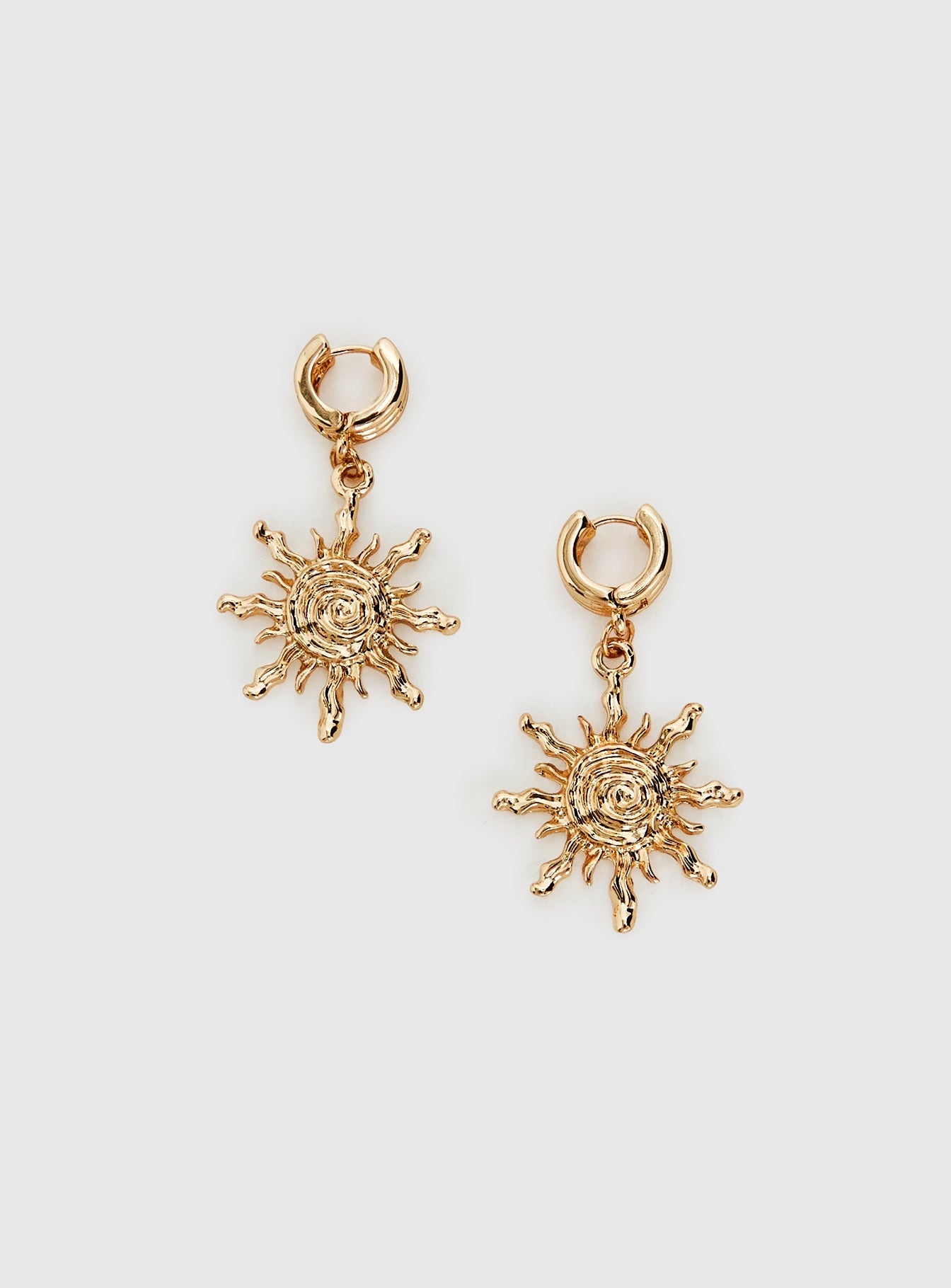 Camira Earrings Gold