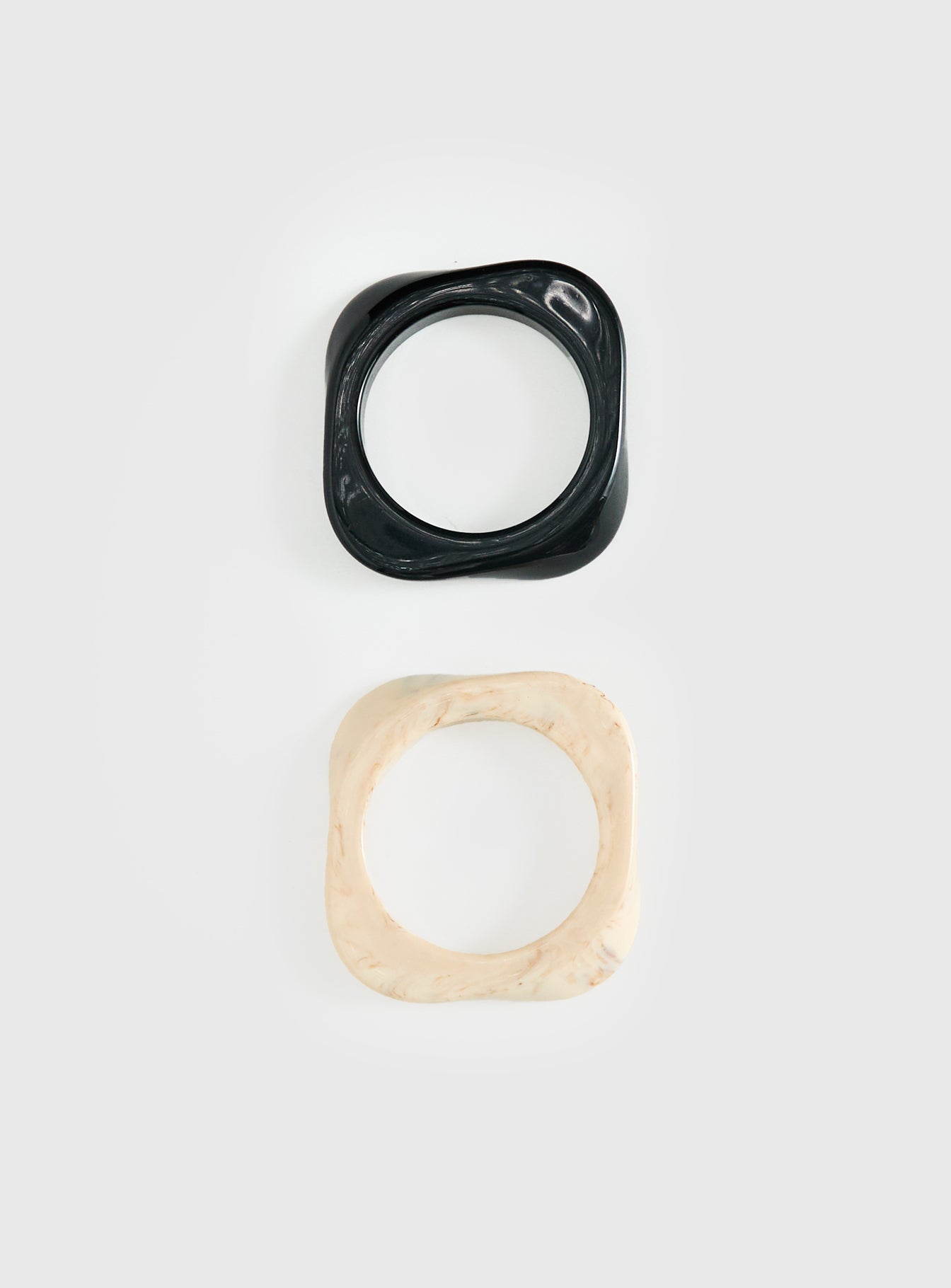 Jordann Resin Cuff Pack Black / Cream