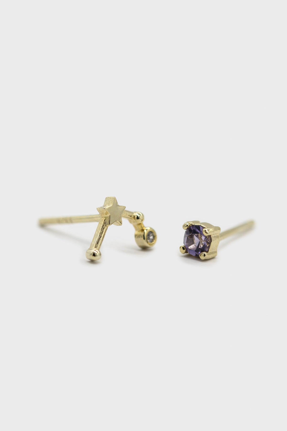 Gold birthstone zodiac earrings / Feb - Amethyst purple