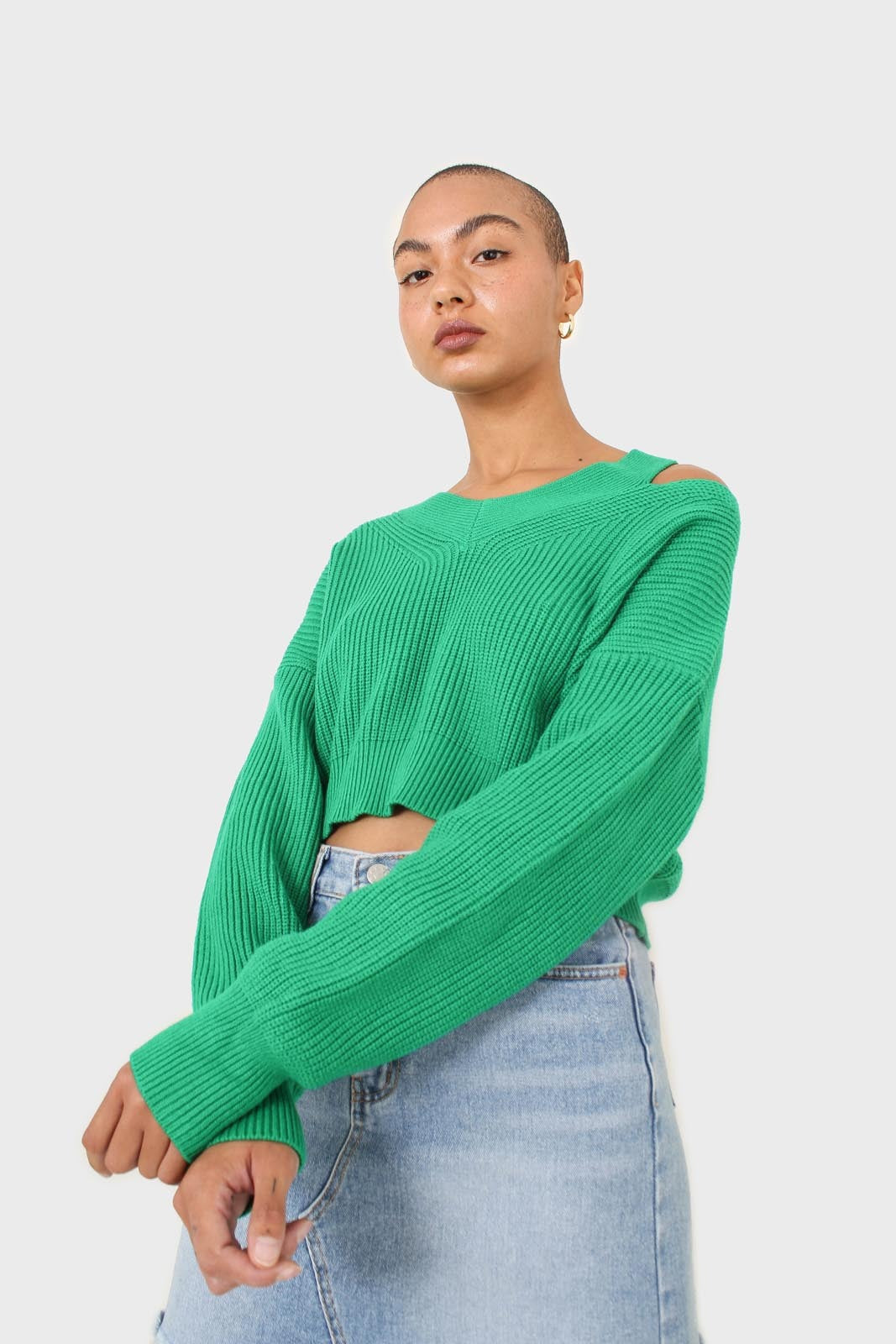 Green side neck slit V-neck jumper