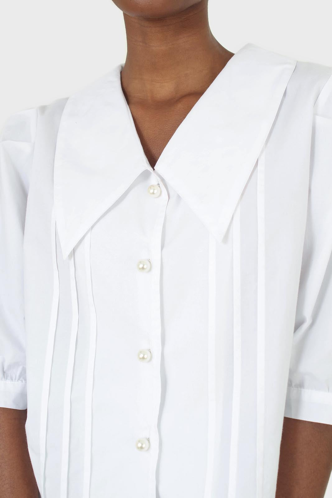 Ivory large collar pleated 3/4 sleeve pearl button blouse
