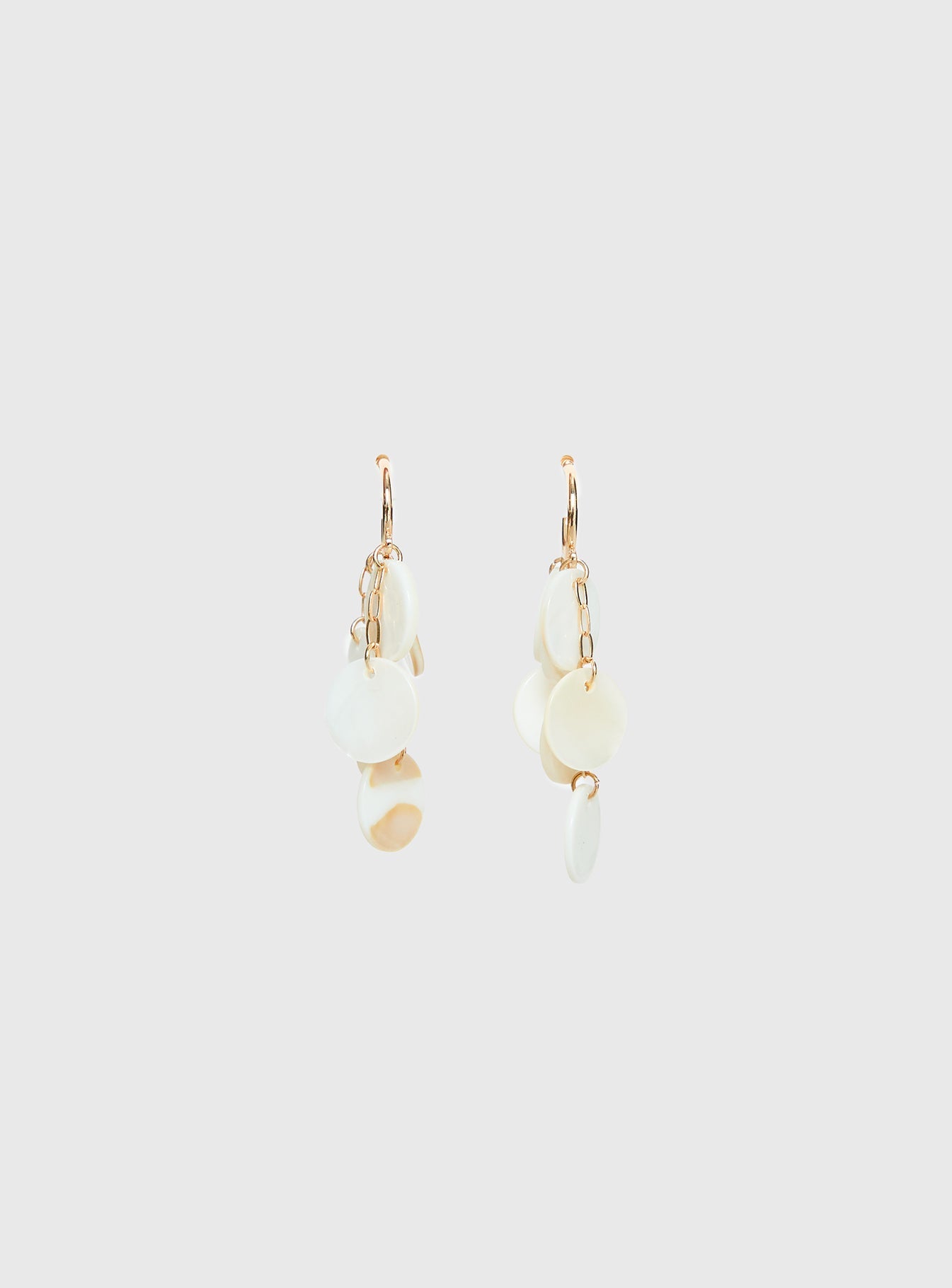 Elizabette Shell Earrings White