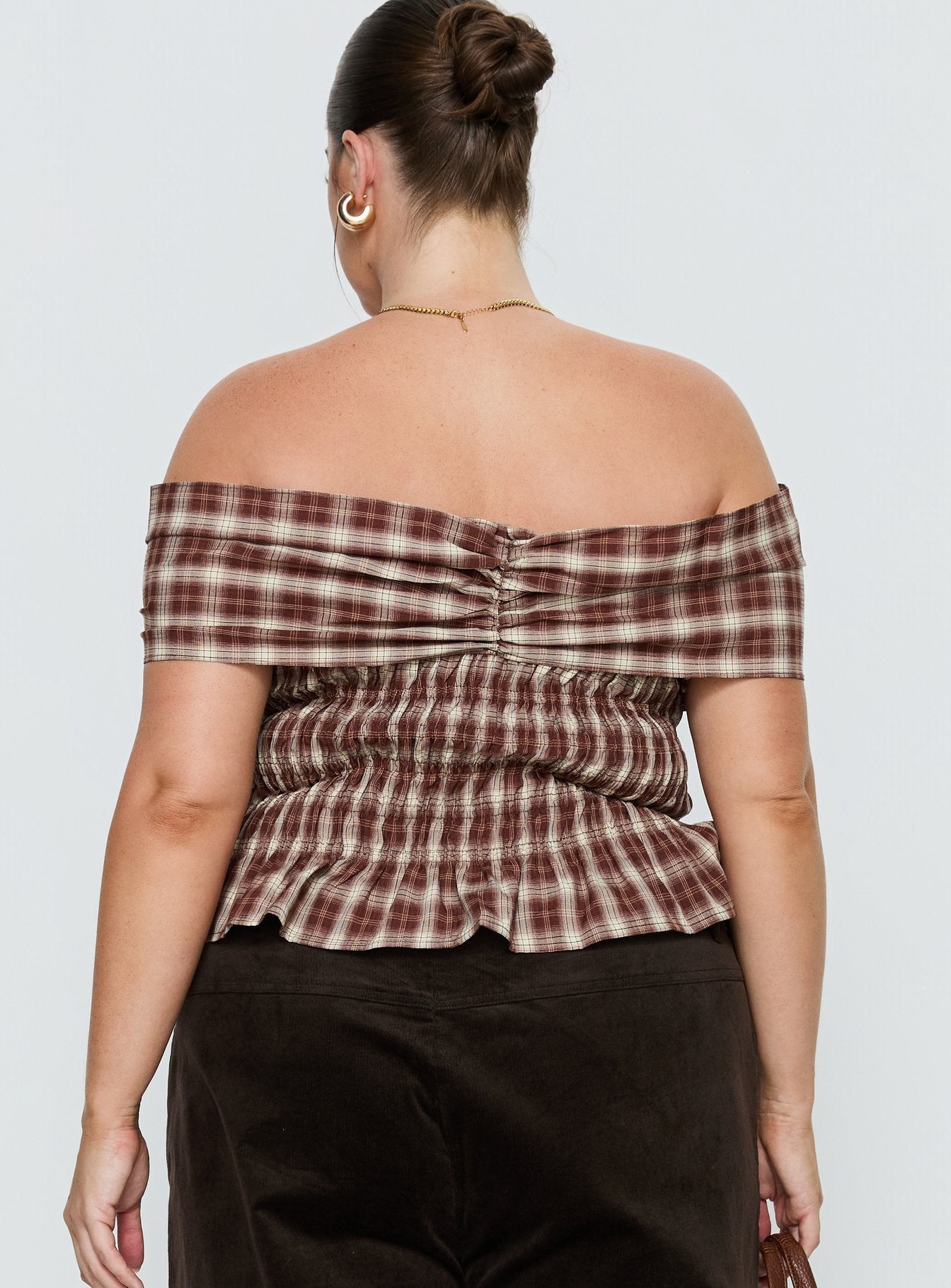 Avalynn Off Shoulder Shirred Top Brown Check Curve