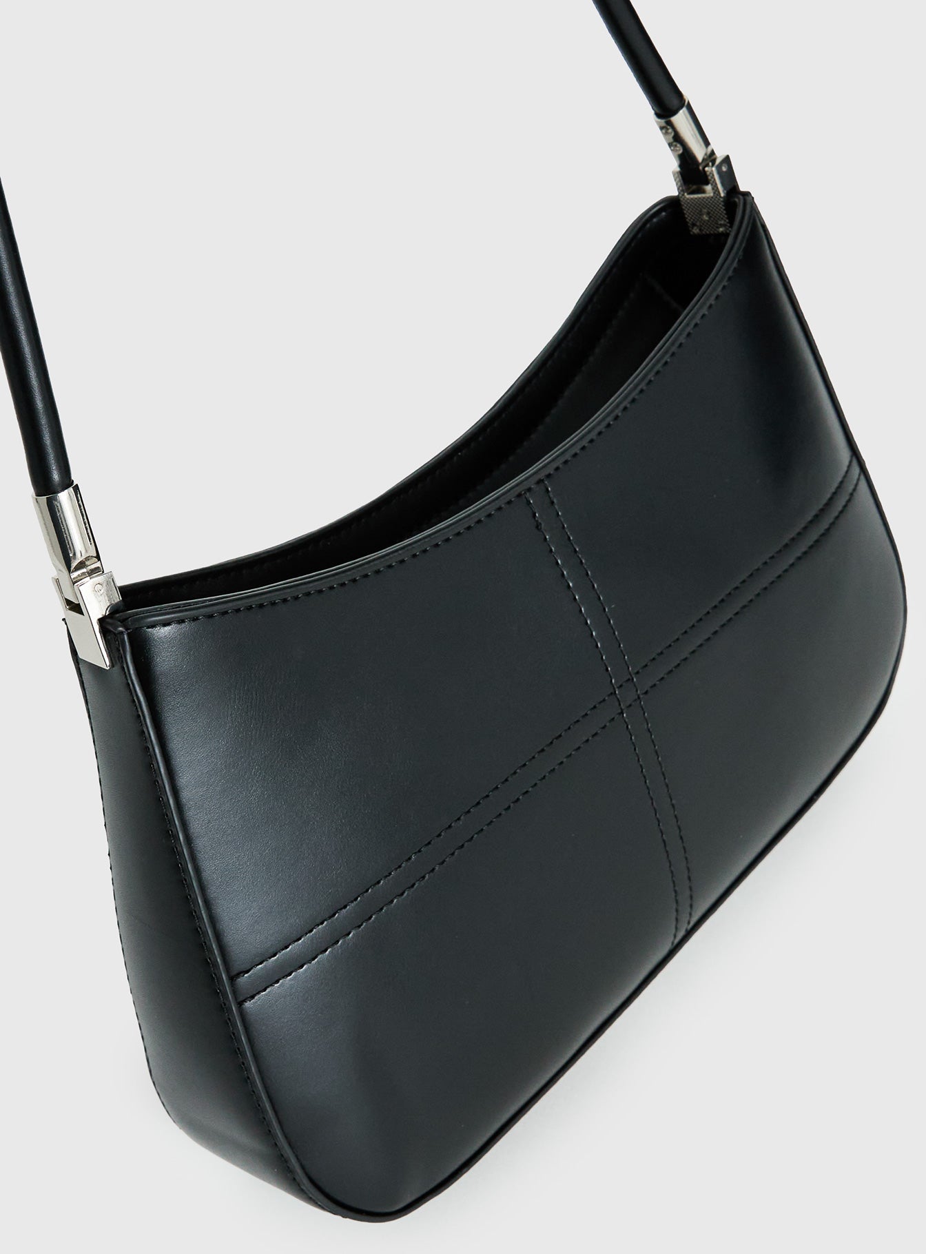 Sombre Faux Leather Shoulder Bag Black / Silver