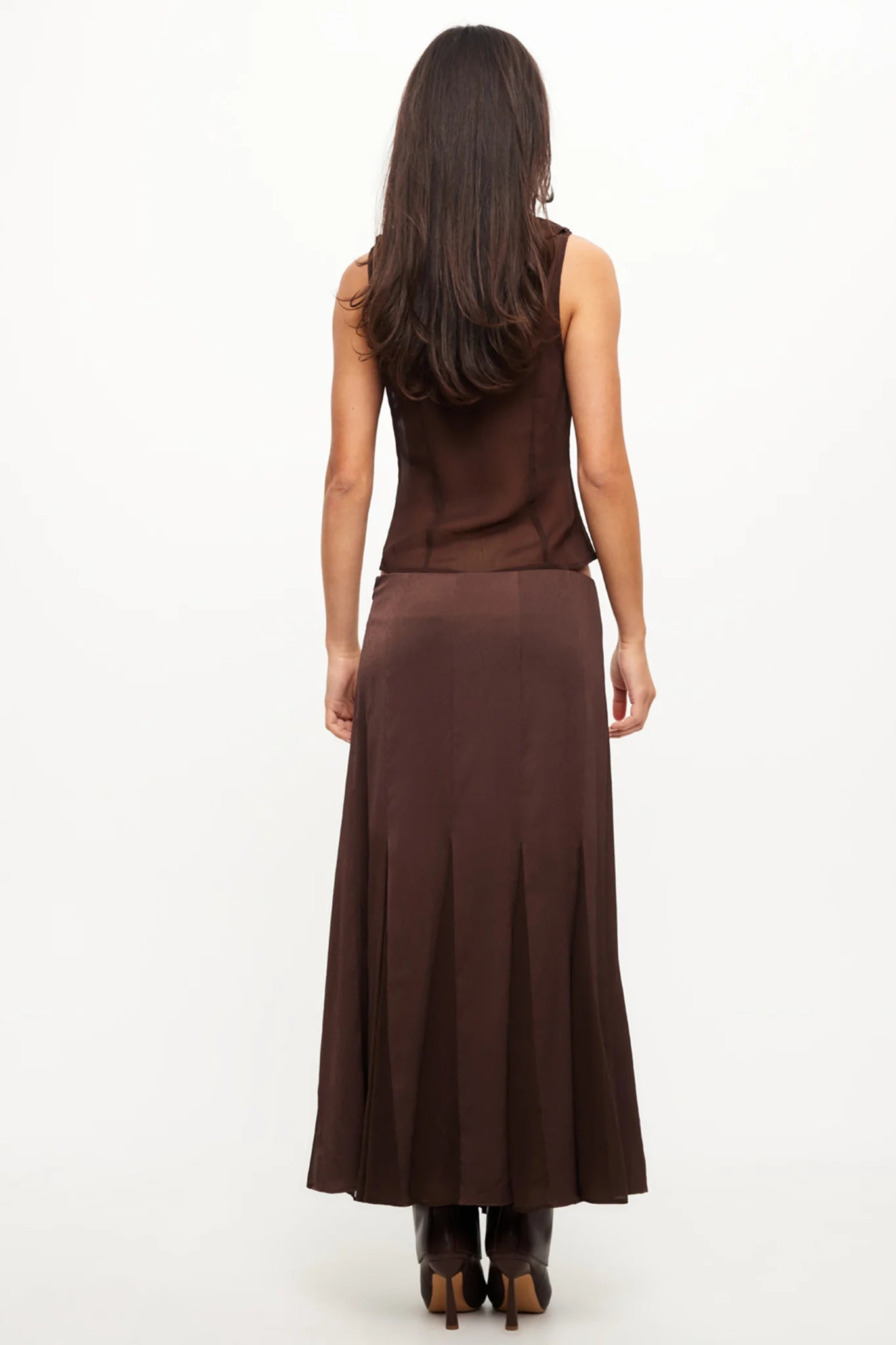 LIONESS Rose Ruffle Top Chocolate