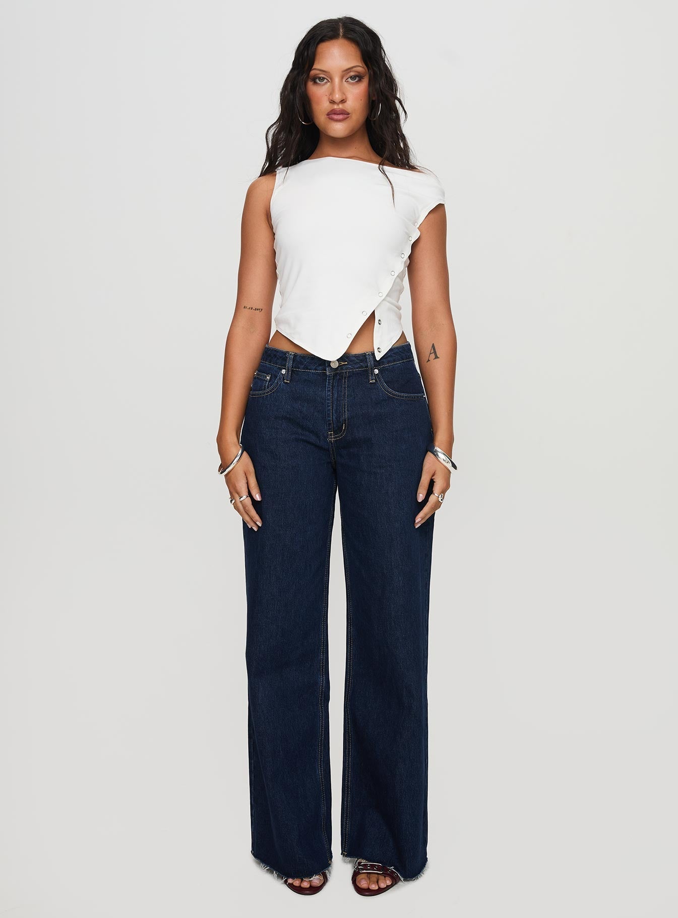 Darla Low Rise Straight Jean Dark Wash
