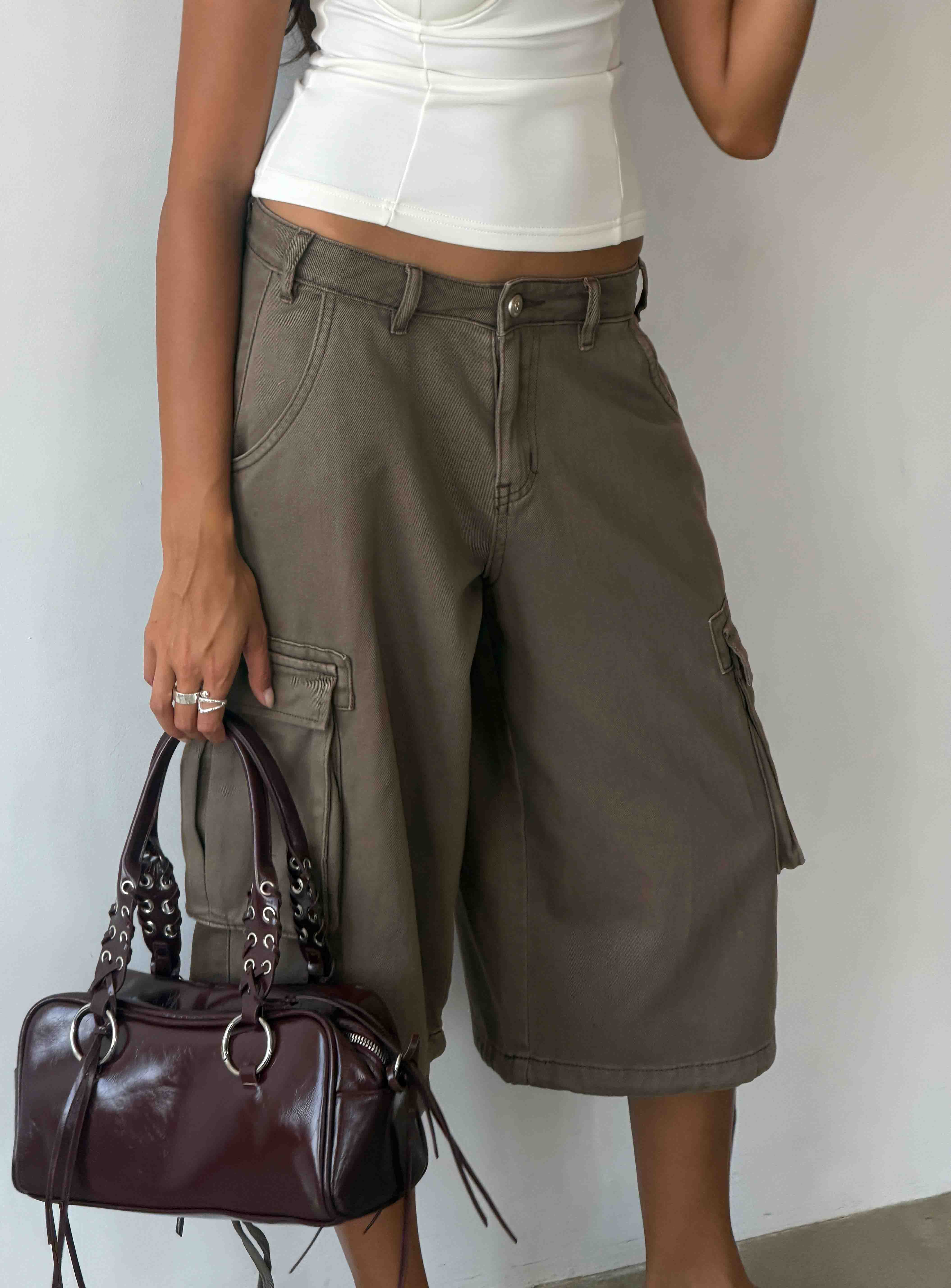 Hudsen Longline Cargo Shorts Khaki