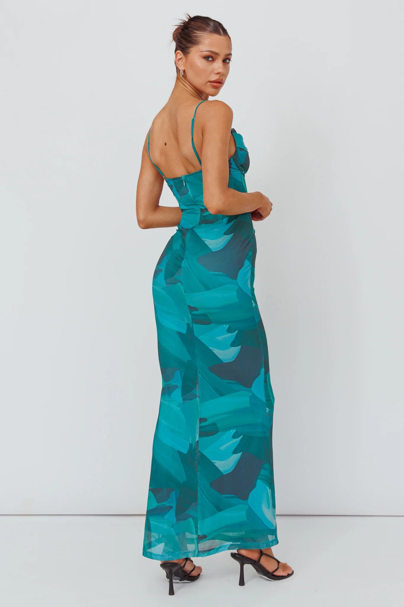 Teava Laced Waist Maxi Dress Abstract Green