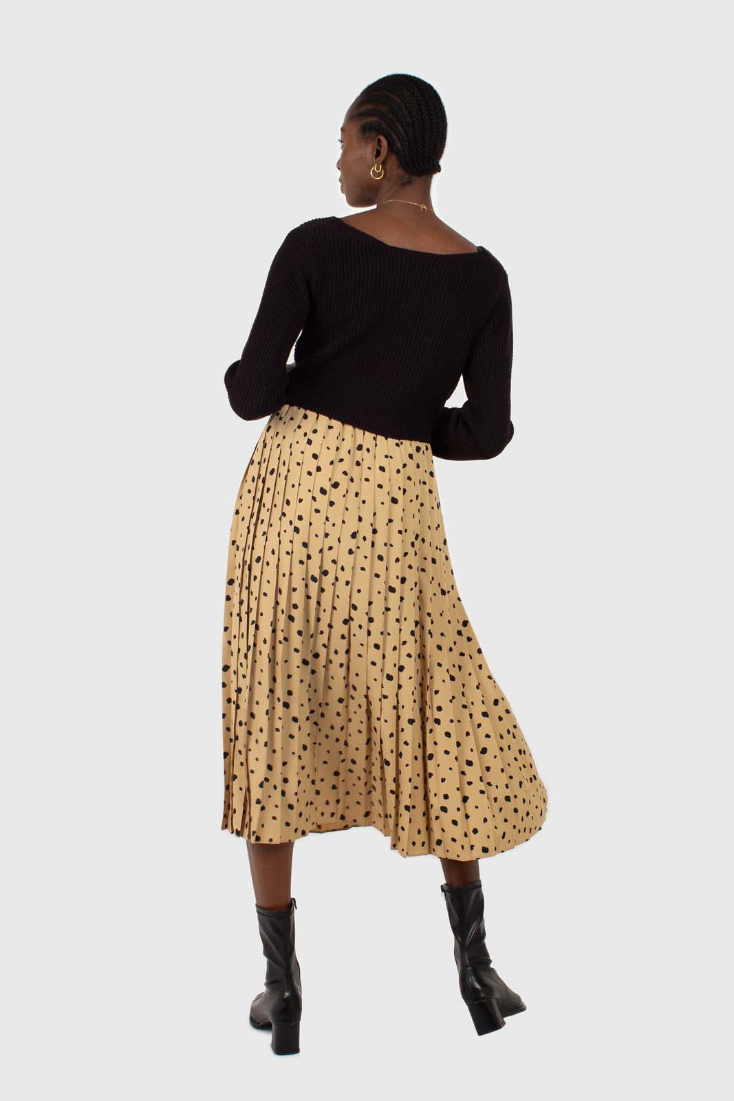 Beige and black leopard print pleated midi skirt