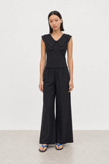 Black giant pointed double collar sleeveless top