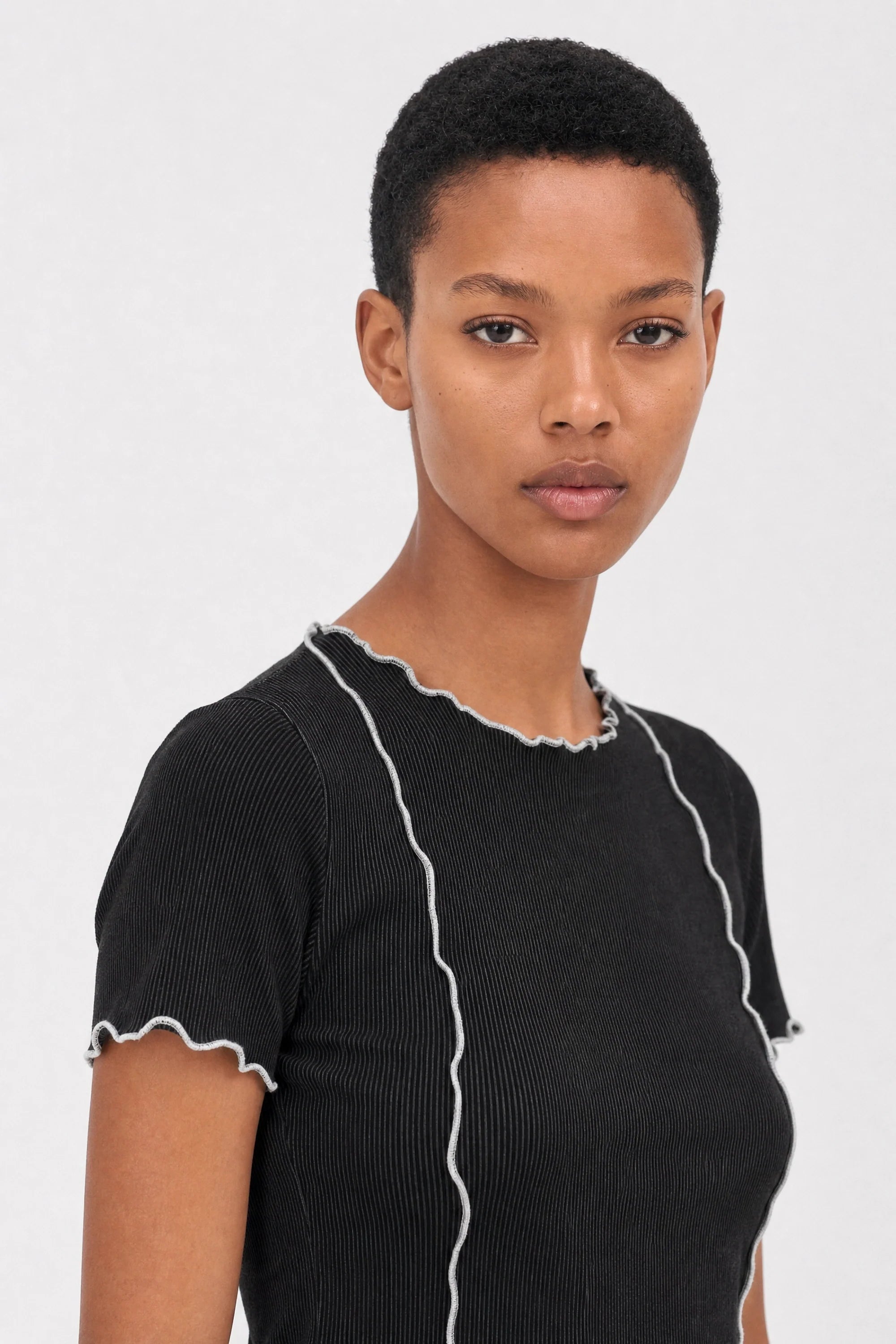 Black ribbed contrast trim double line tee