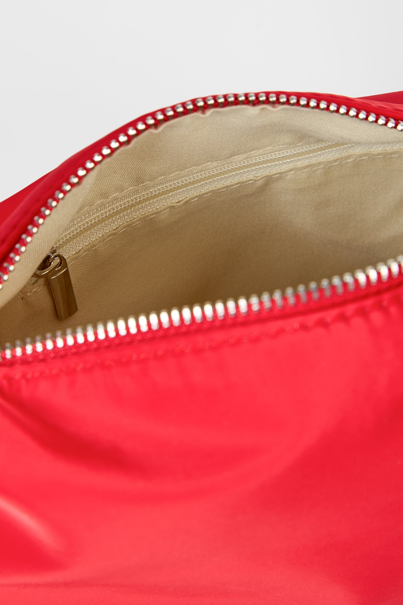 Bright red smooth mini shoulder bag