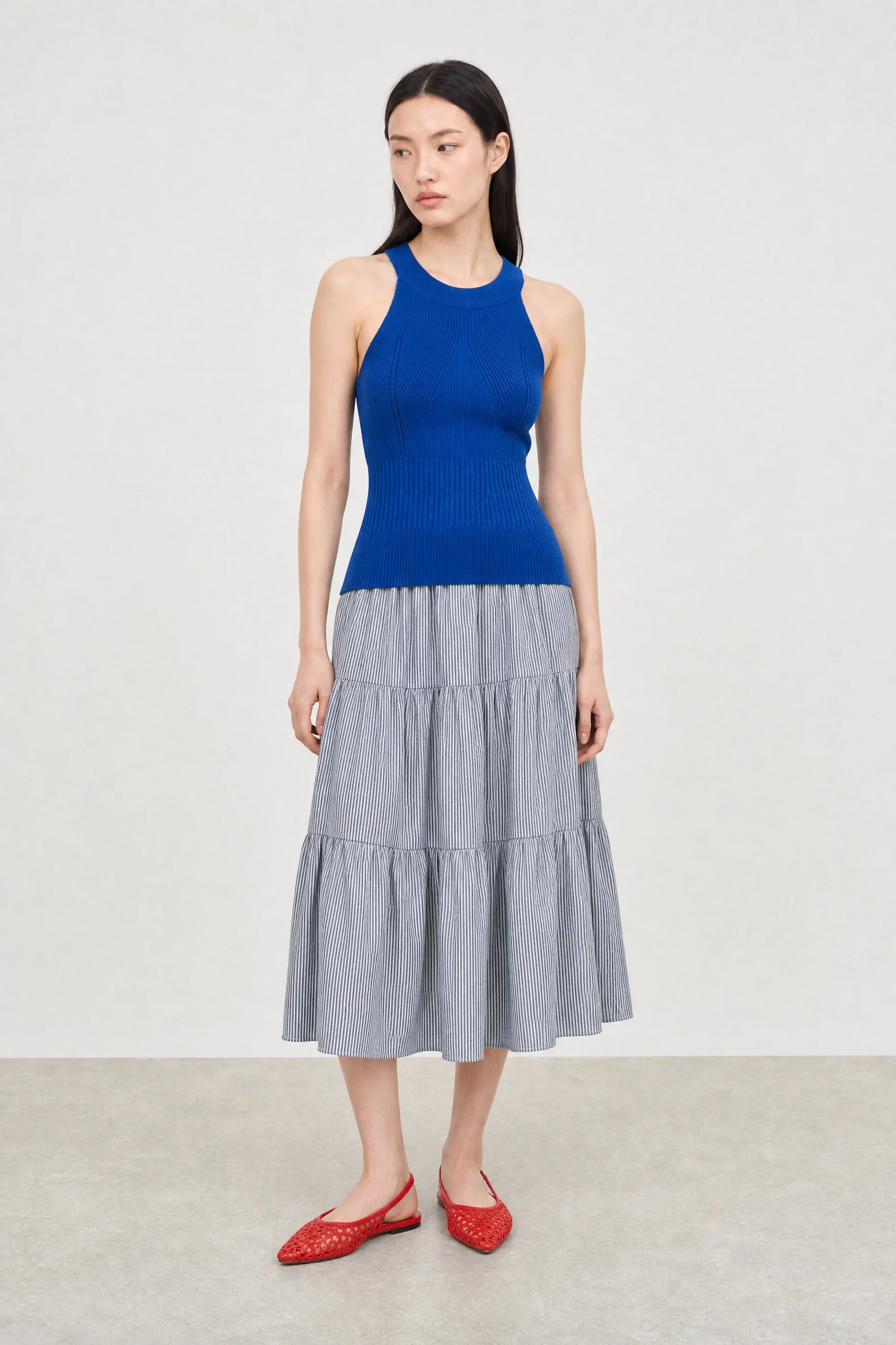 Charcoal grey seersucker tiered midi skirt