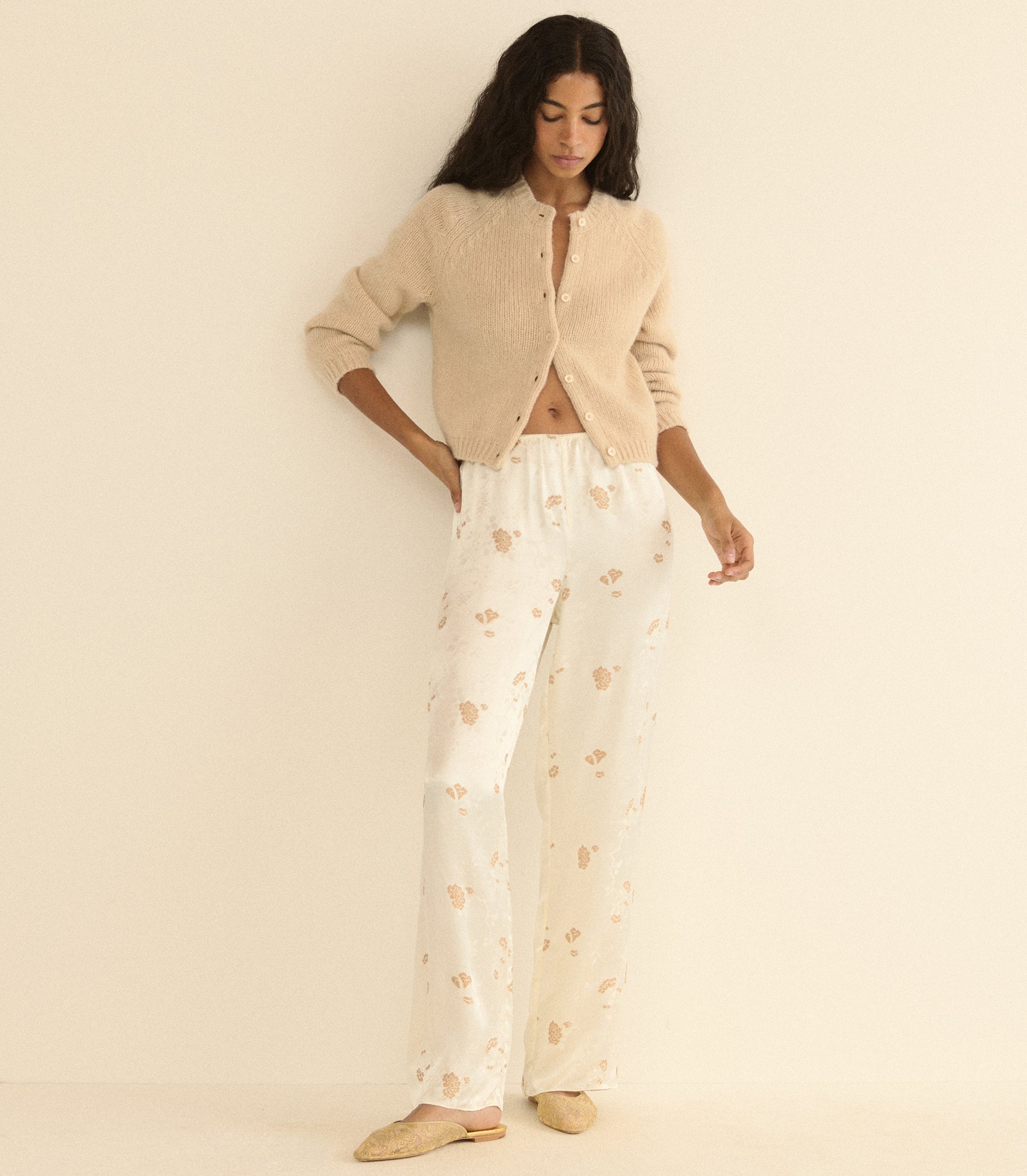 DARCY CARDIGAN -- ALMONDINE