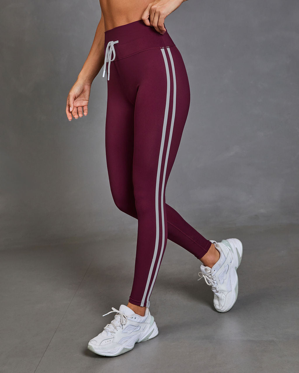 Motion Theory Contrast Stripe Drawstring Leggings