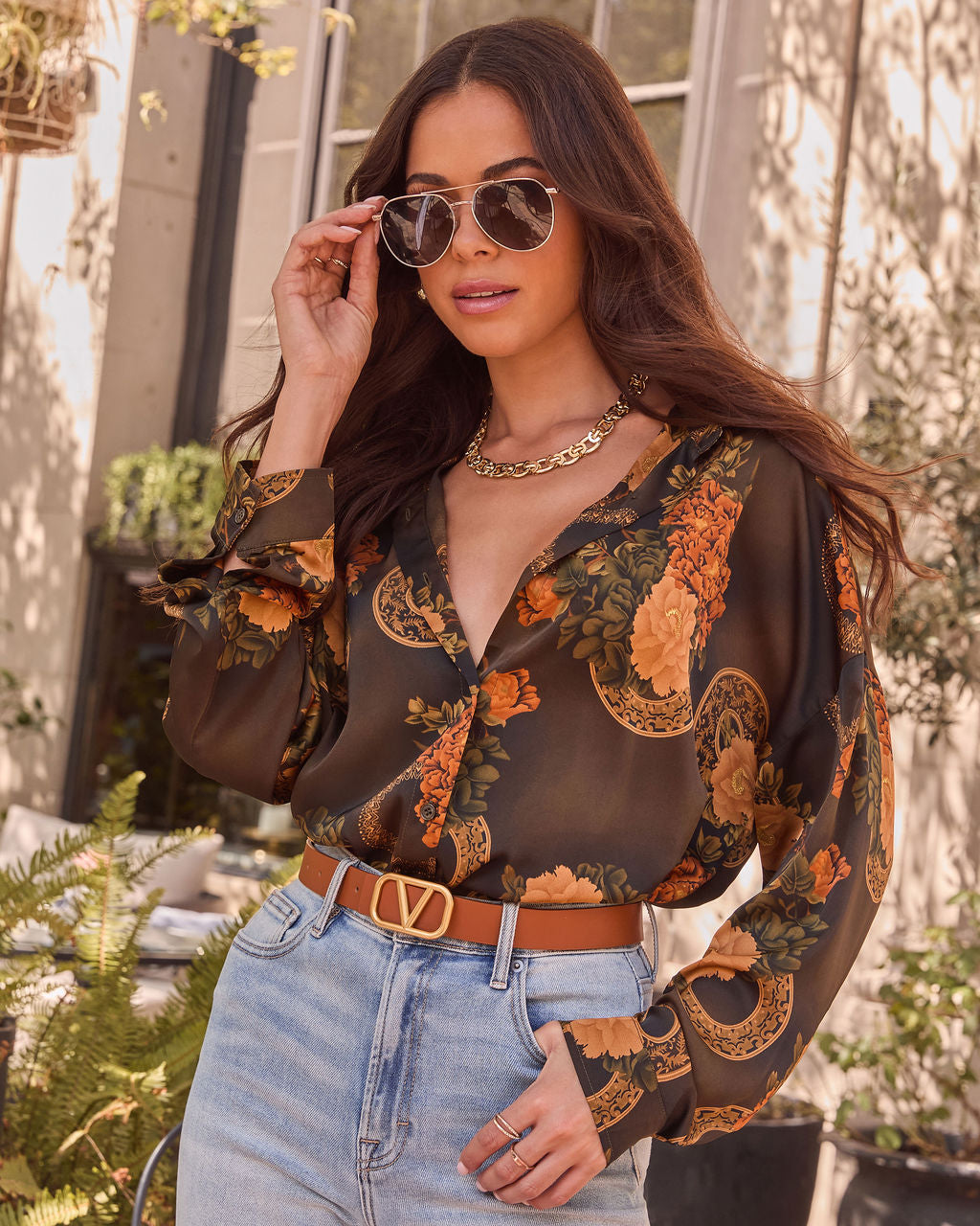 Shes Iconic Vici Logo Belt