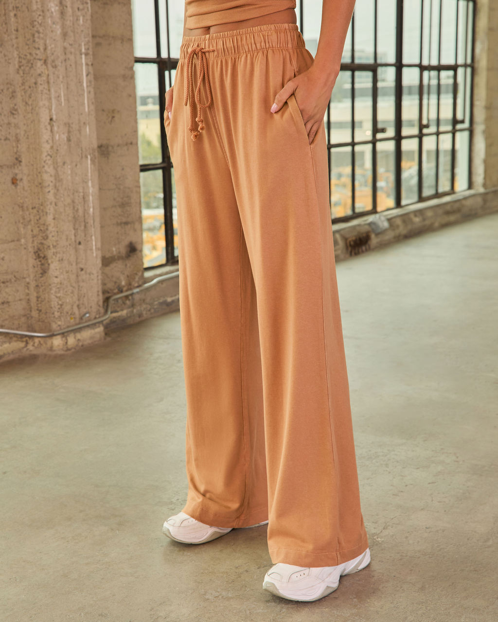 Easy Arrival Drawstring Wide Leg Pants