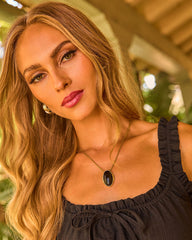 Gentle Luxury Pendant Necklace