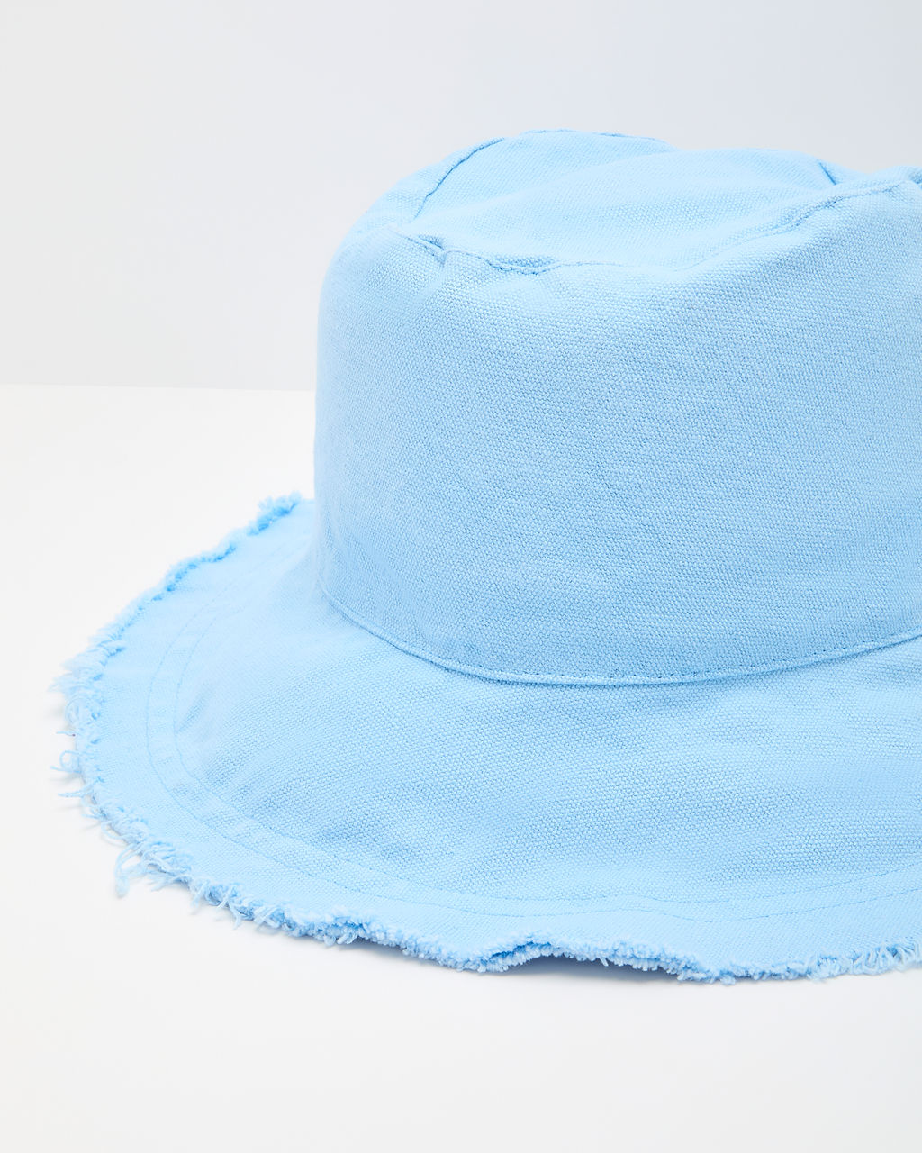 Little Escape Frayed Trim Bucket Hat