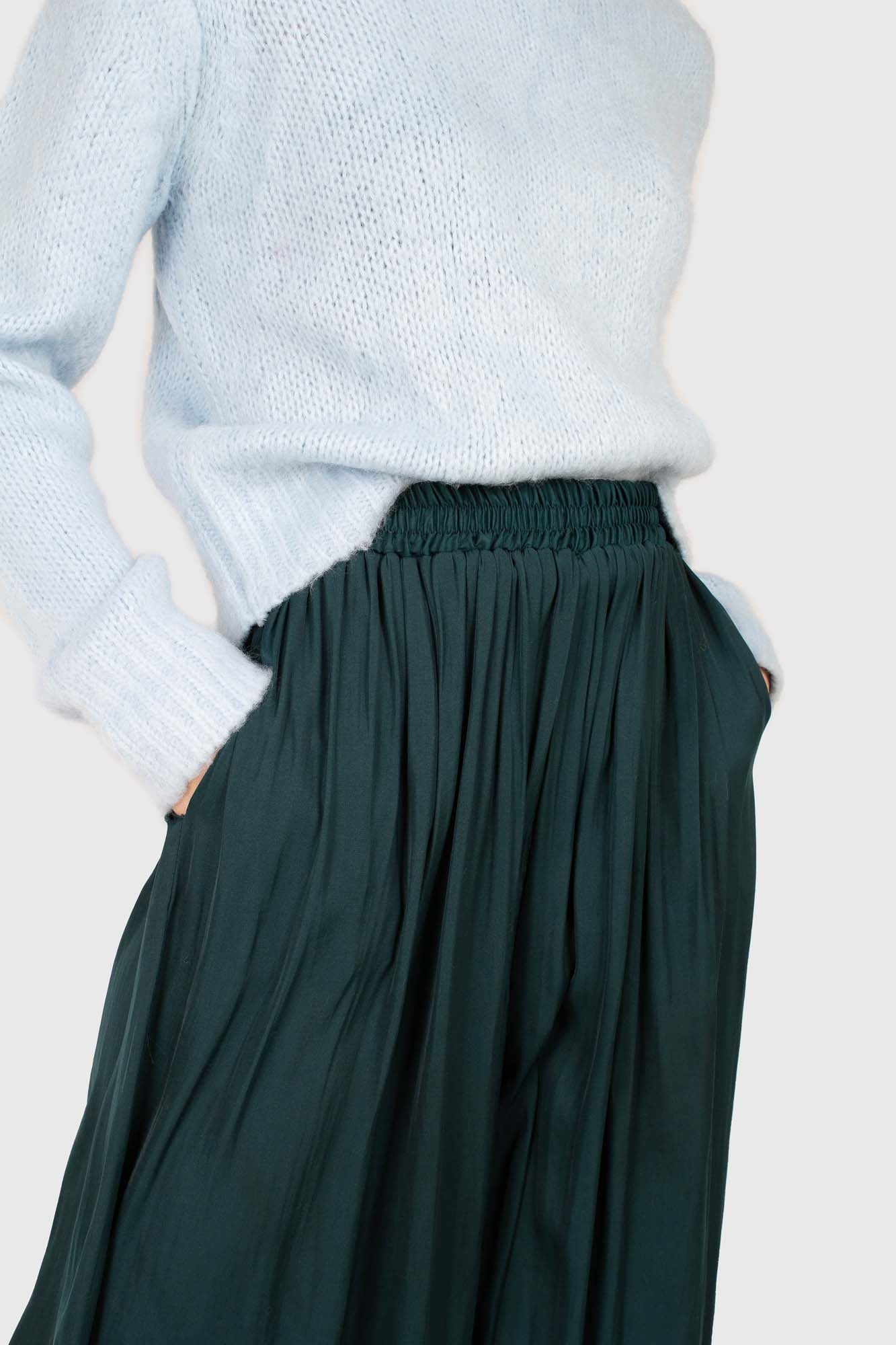 Green silky shirring loose fit trousers
