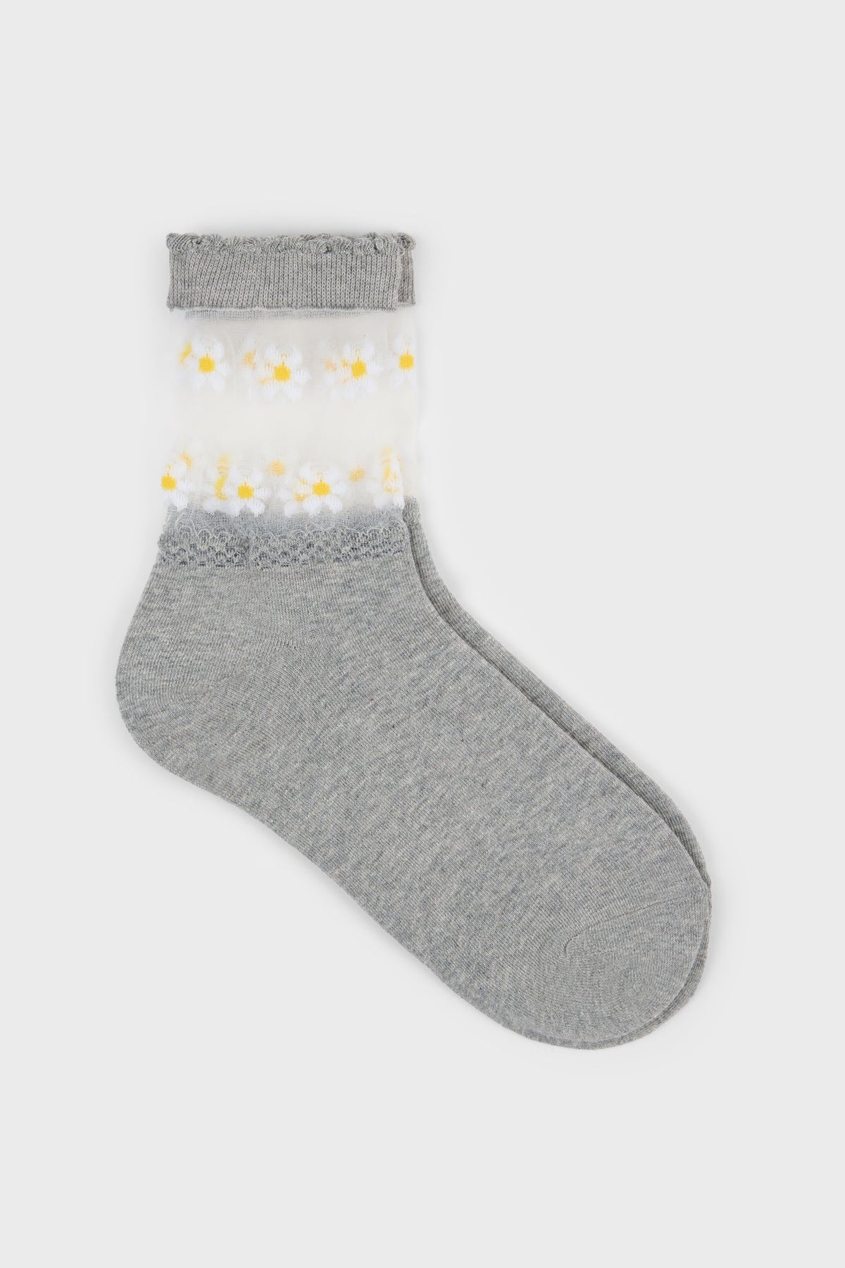Grey sheer daisies ankle block socks