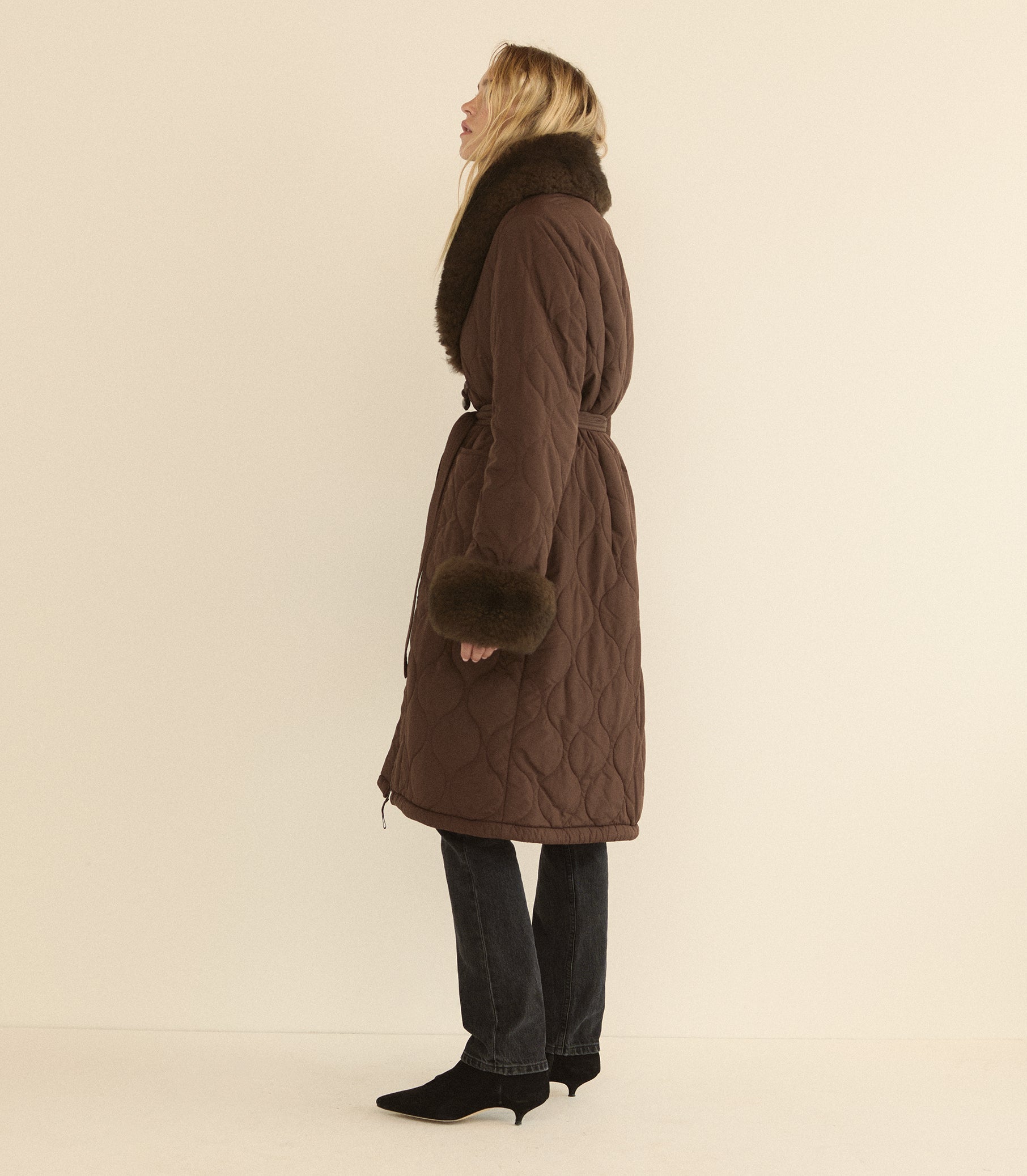 HEMLOCK COAT -- CHOCOLATE BROWN