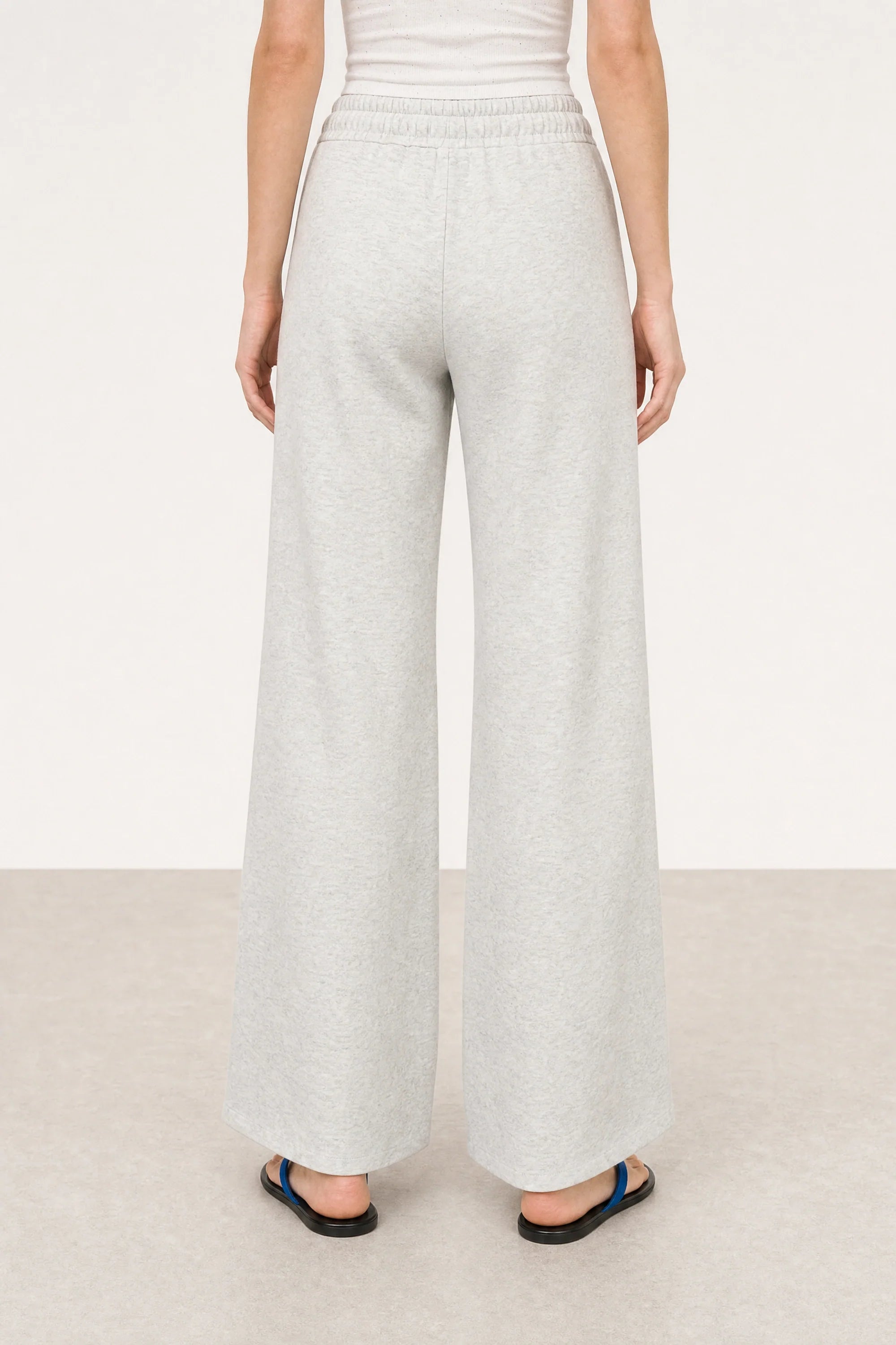 Heather grey white boxer trim sweatpants