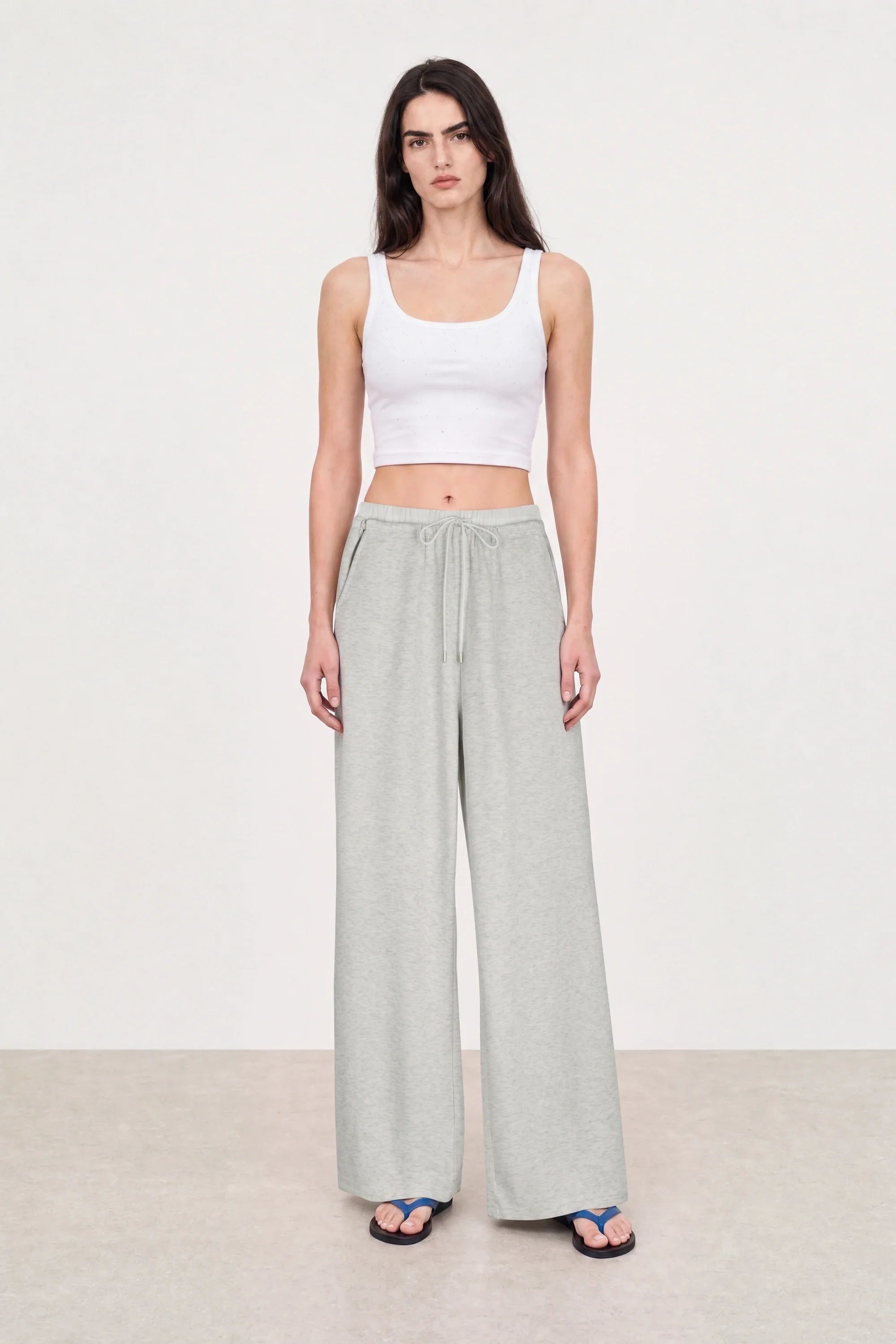 Heather grey white boxer trim sweatpants