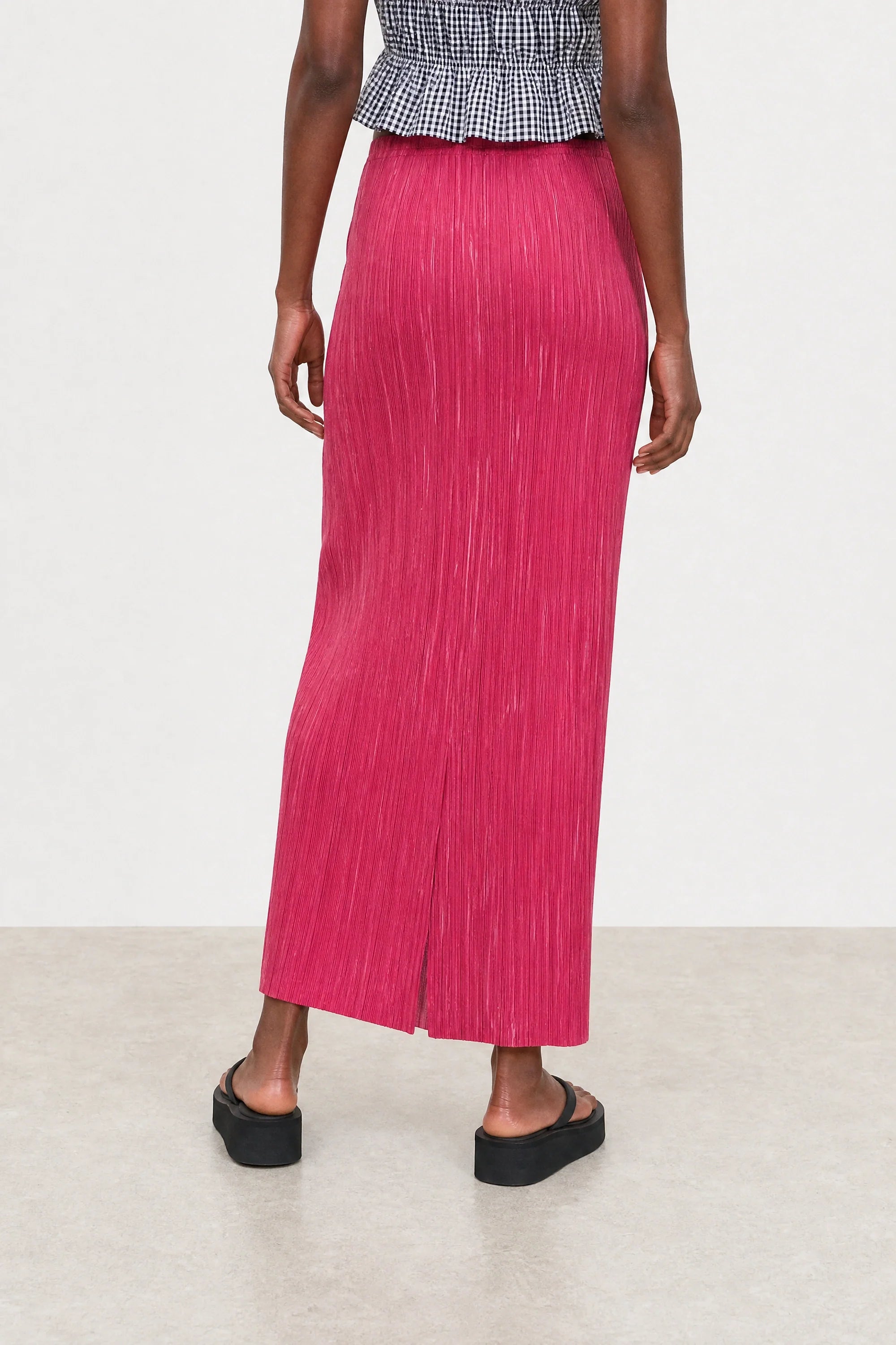 Hot pink ribbed skirt