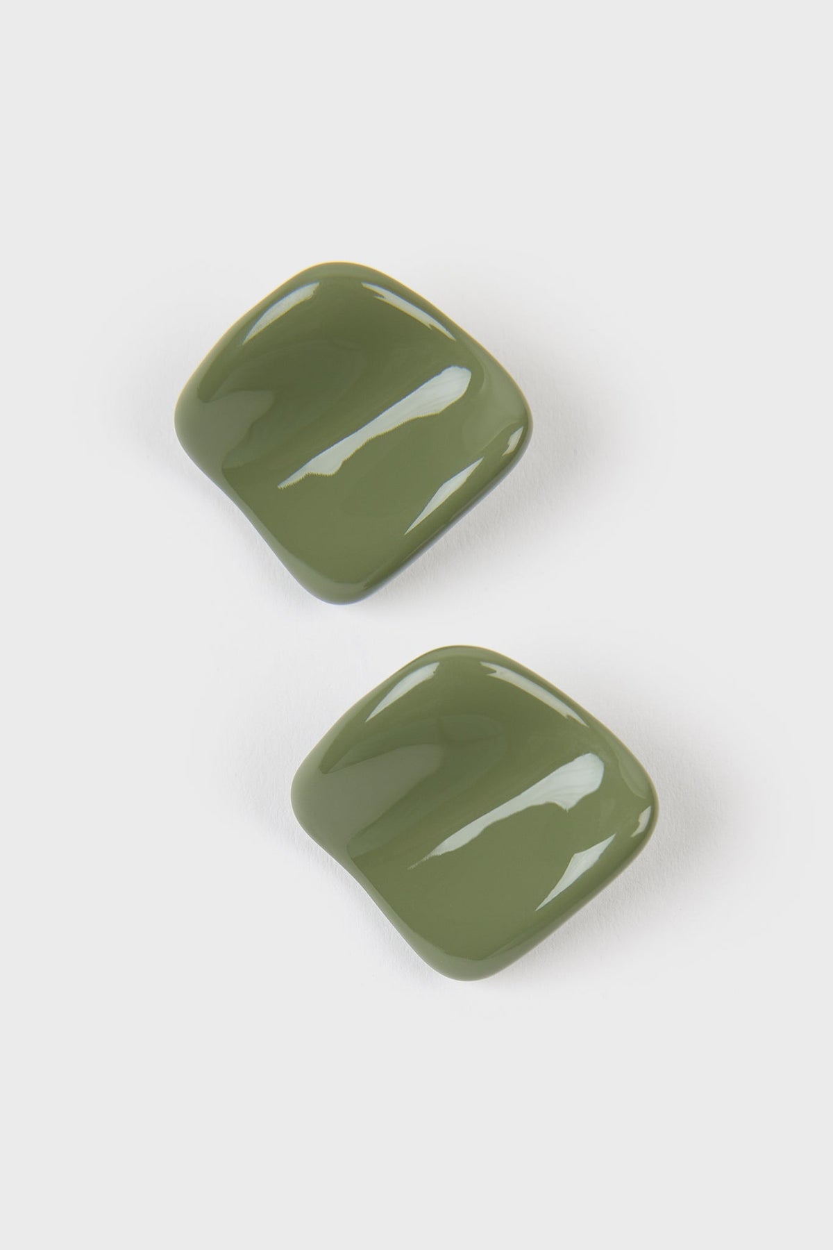 Khaki organic square earrings