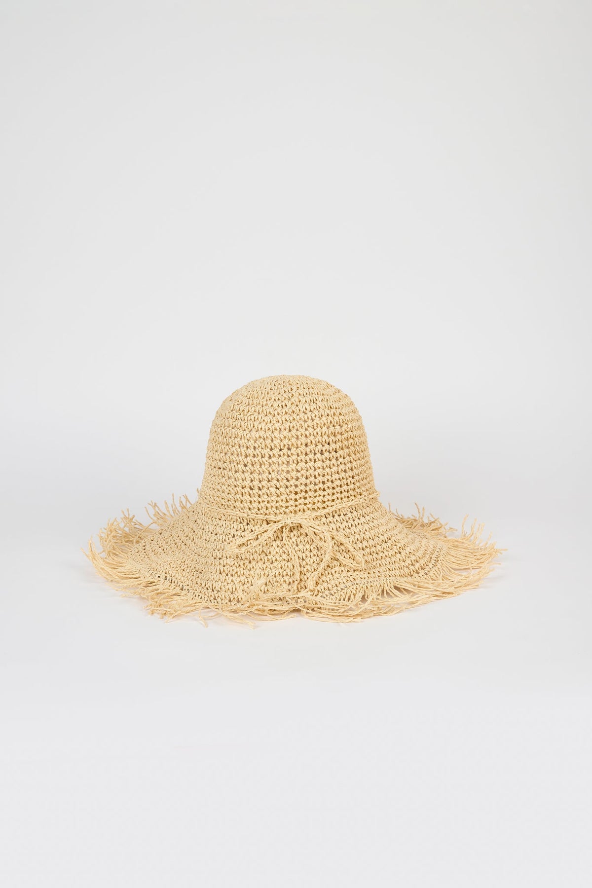 Light beige fringe trim straw hat