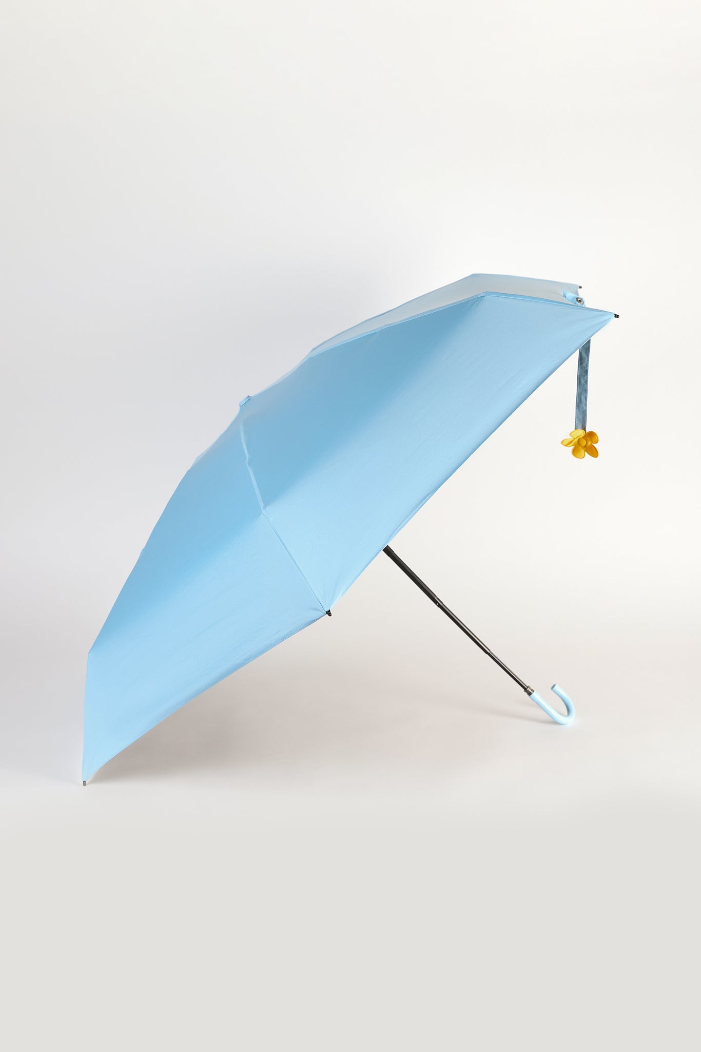 Light blue and yellow flower snap umbrella
