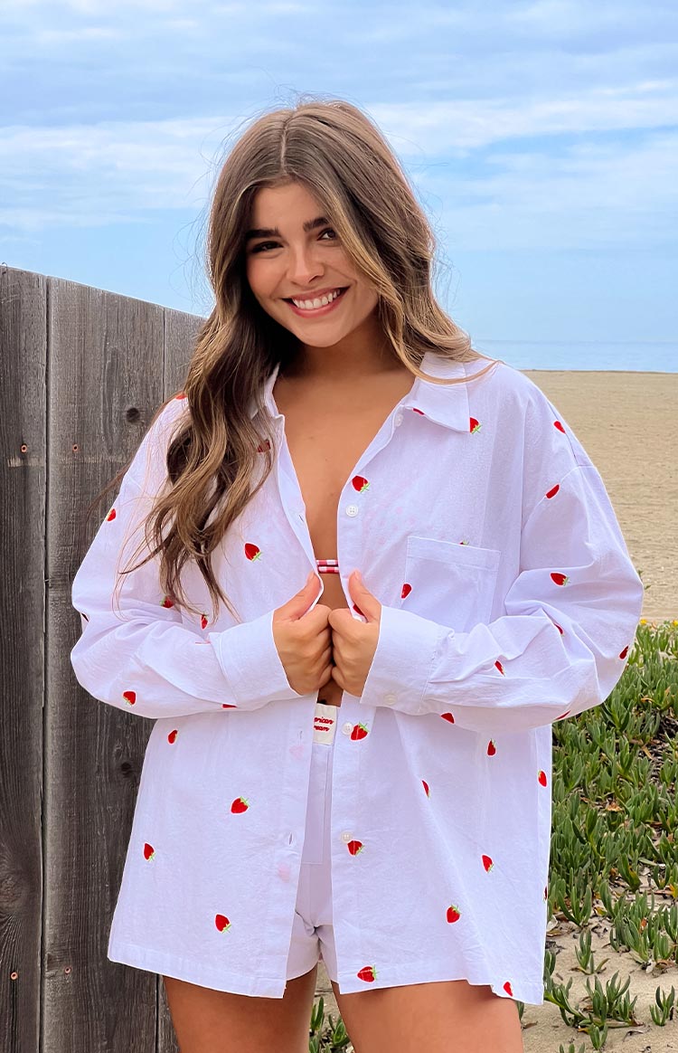 Margarita White Strawberry Embroidered Long Sleeve Shirt