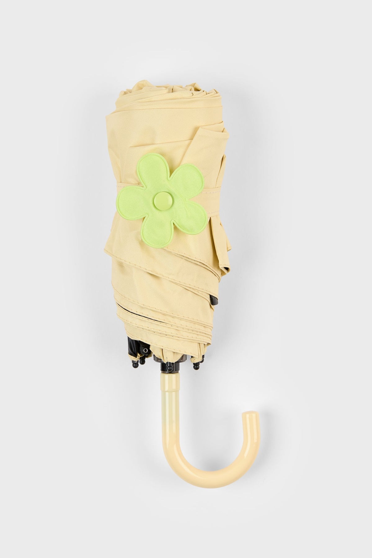 Pale yellow and lime green flower snap umbrella