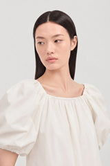 White puff sleeve blouse